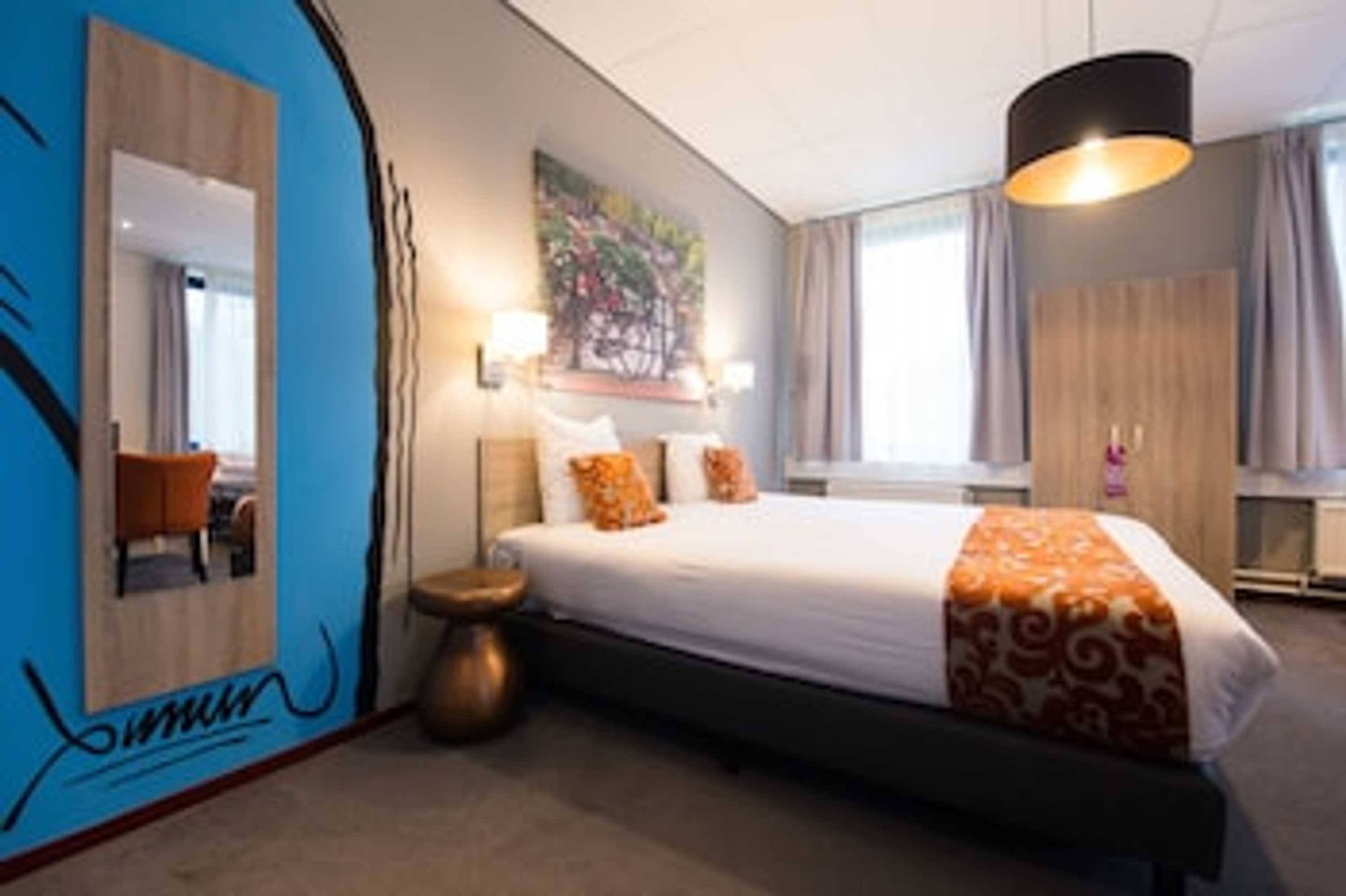 Gift card for Amsterdam Teleport Hotel Gift card for Amsterdam Teleport Hotel