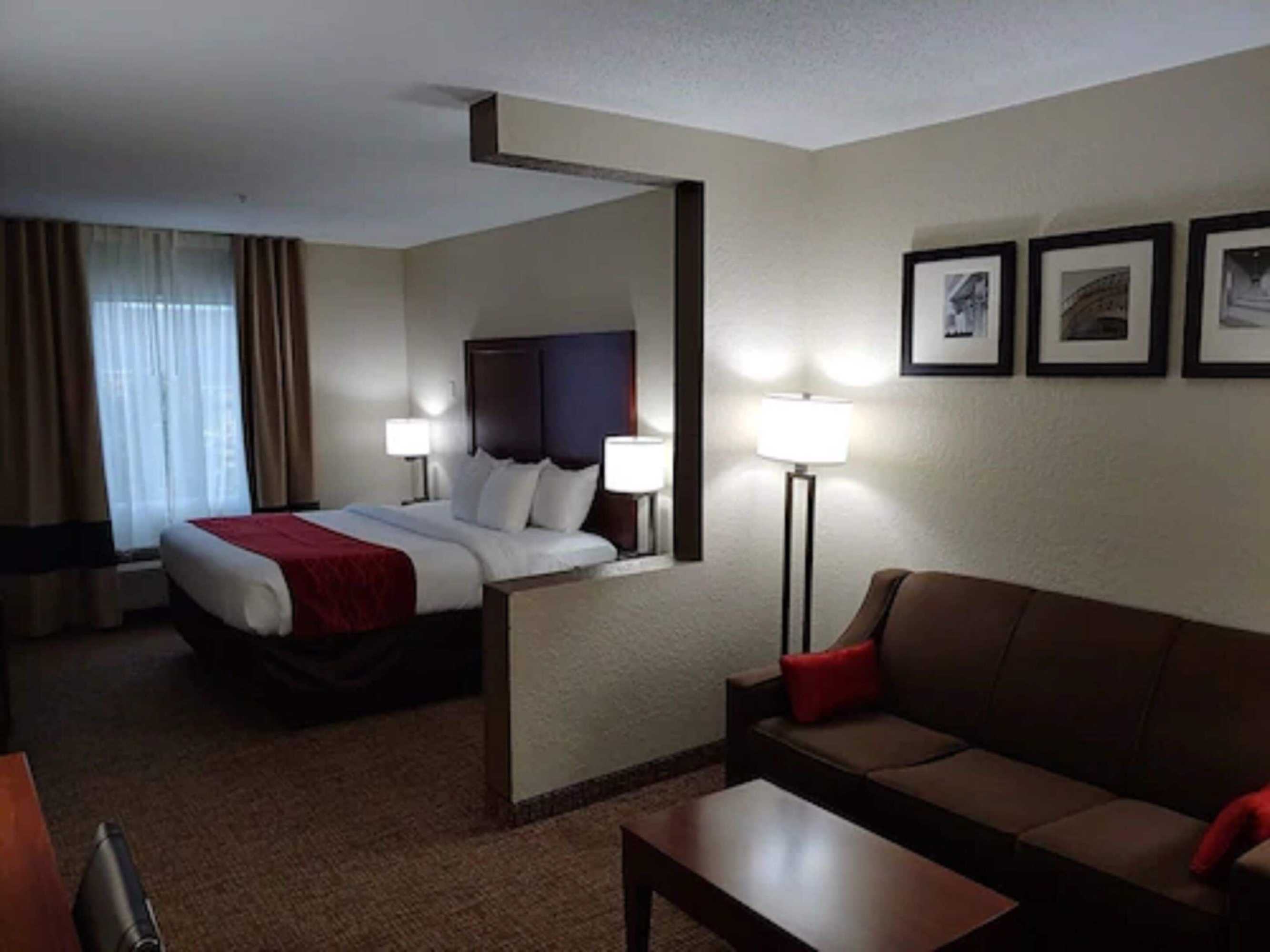 Gift card for Comfort Inn & Suites Marianna I-10 Gift card for Comfort Inn & Suites Marianna I-10