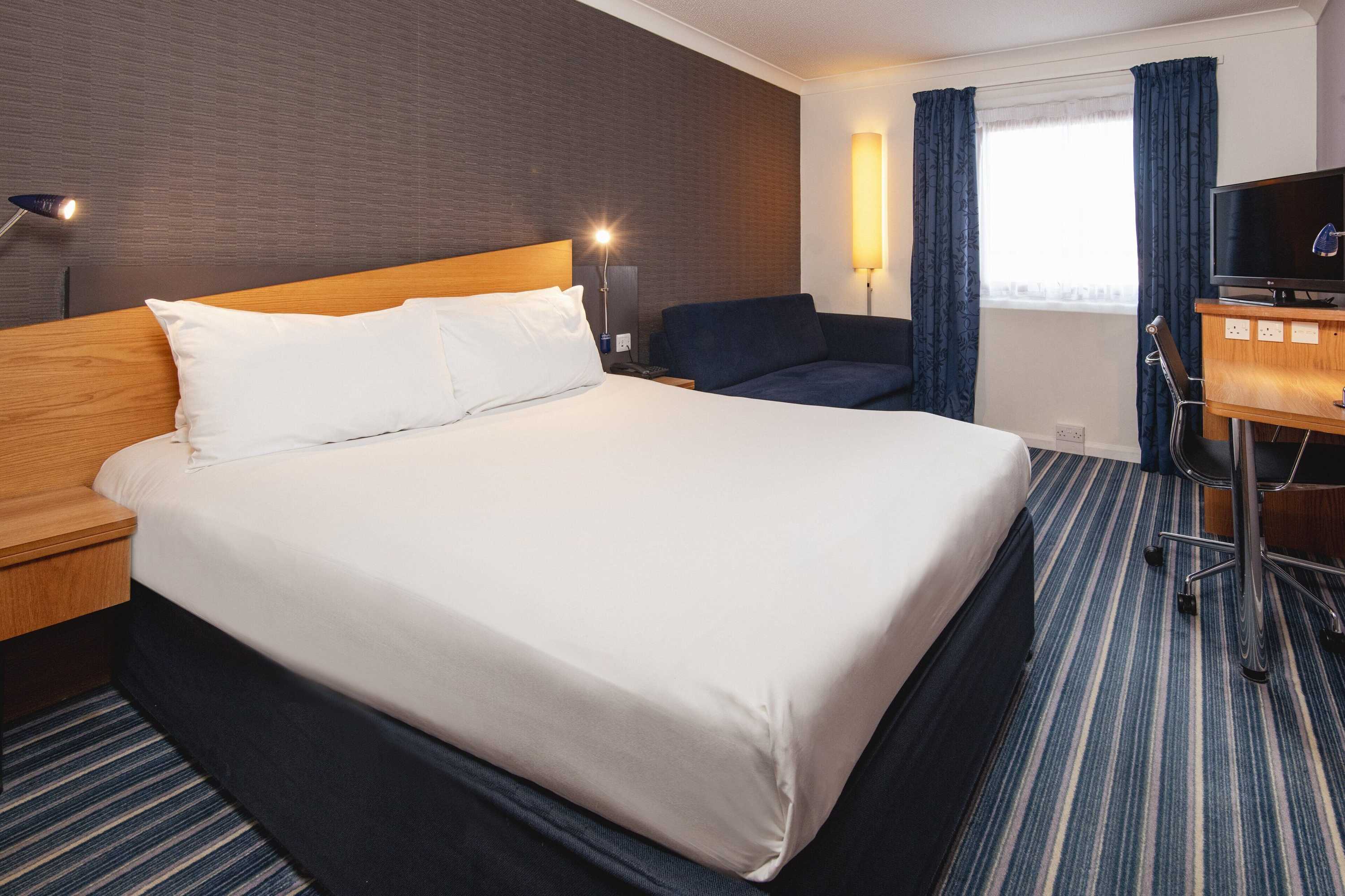 Gift card for Holiday Inn Express Inverness by Ihg Gift card for Holiday Inn Express Inverness by Ihg
