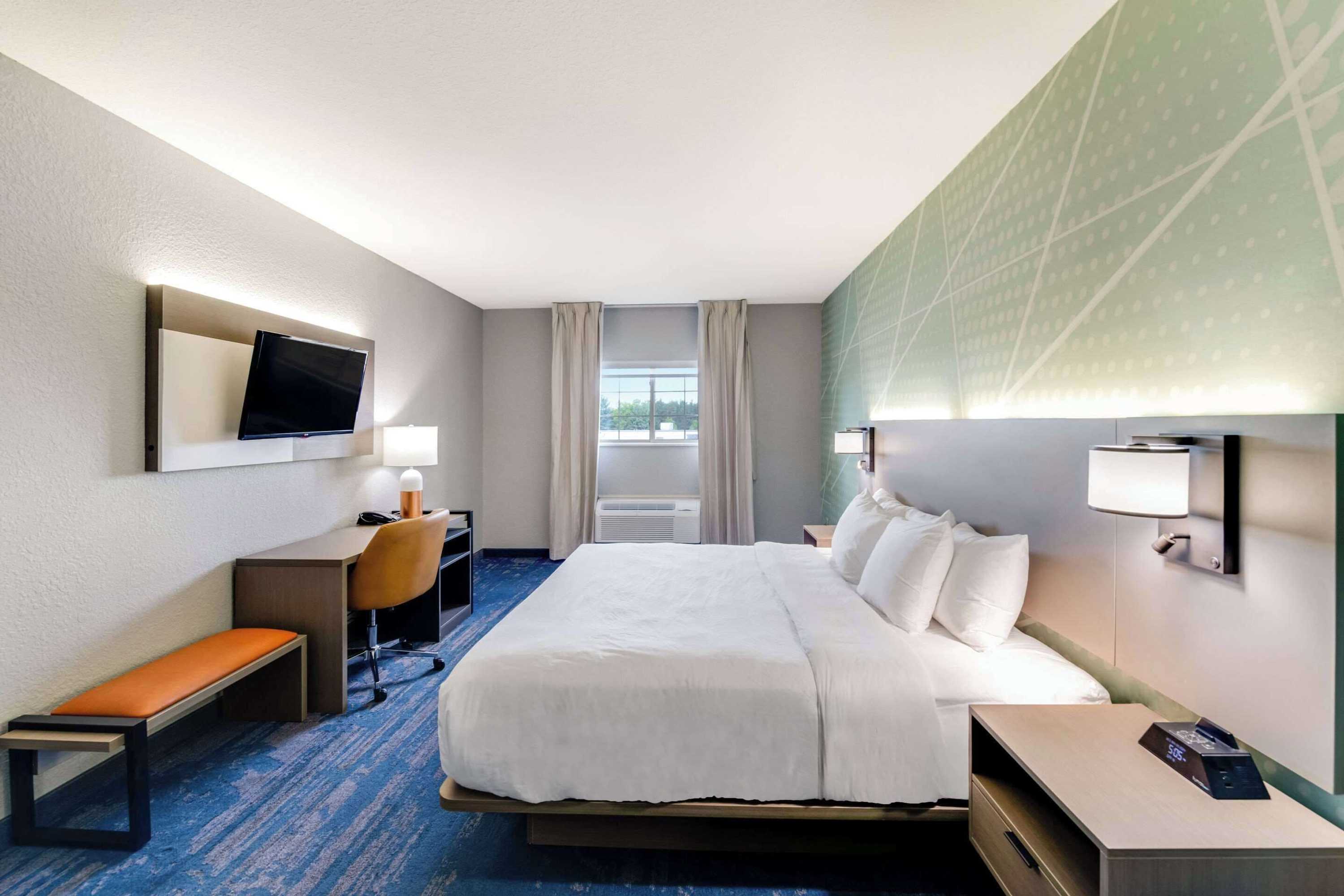 Gift card for Comfort Inn & Suites Weston - Wausau Gift card for Comfort Inn & Suites Weston - Wausau