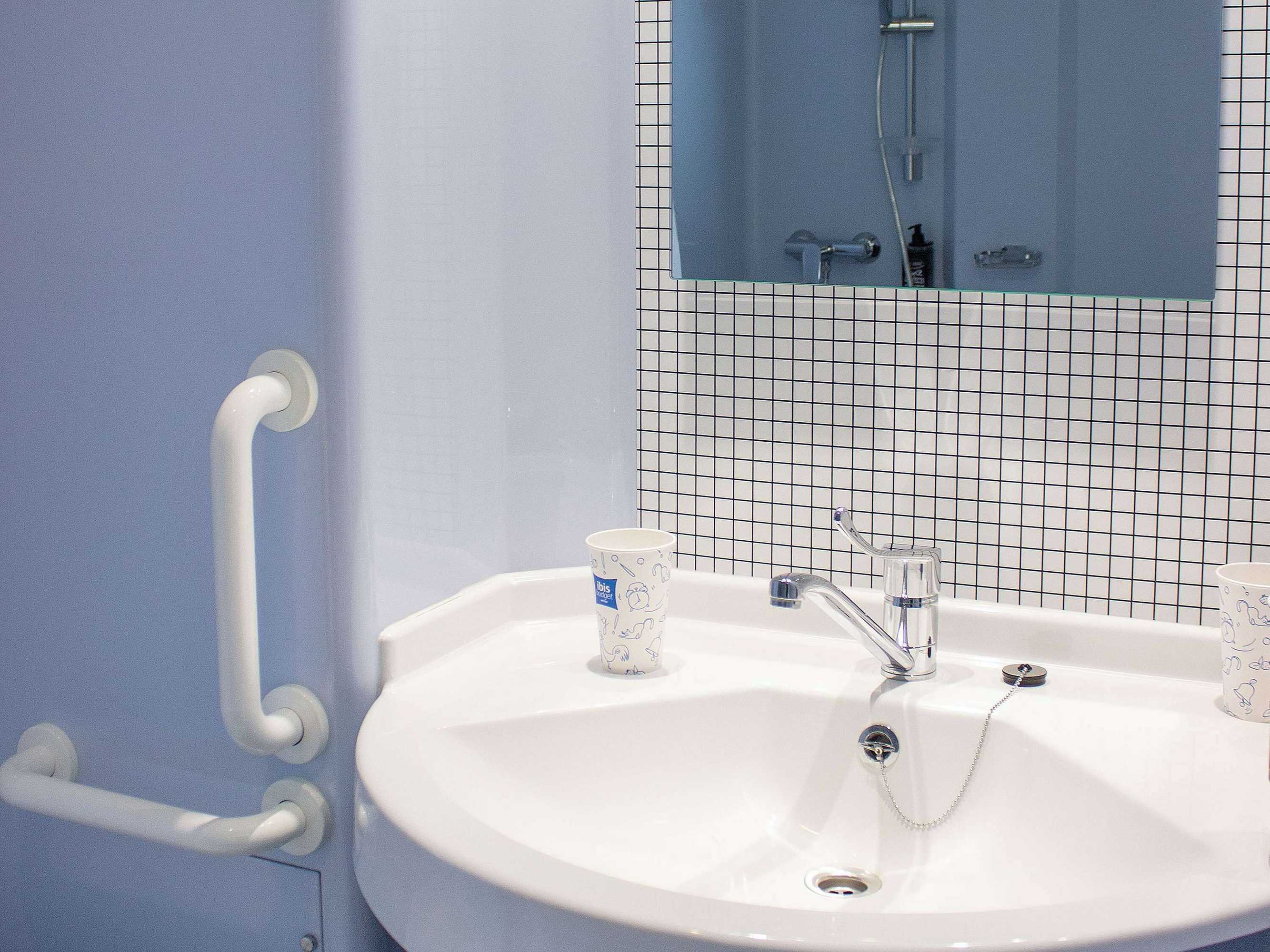 Gift card for Ibis Budget Lunel Porte de Camargue Gift card for Ibis Budget Lunel Porte de Camargue