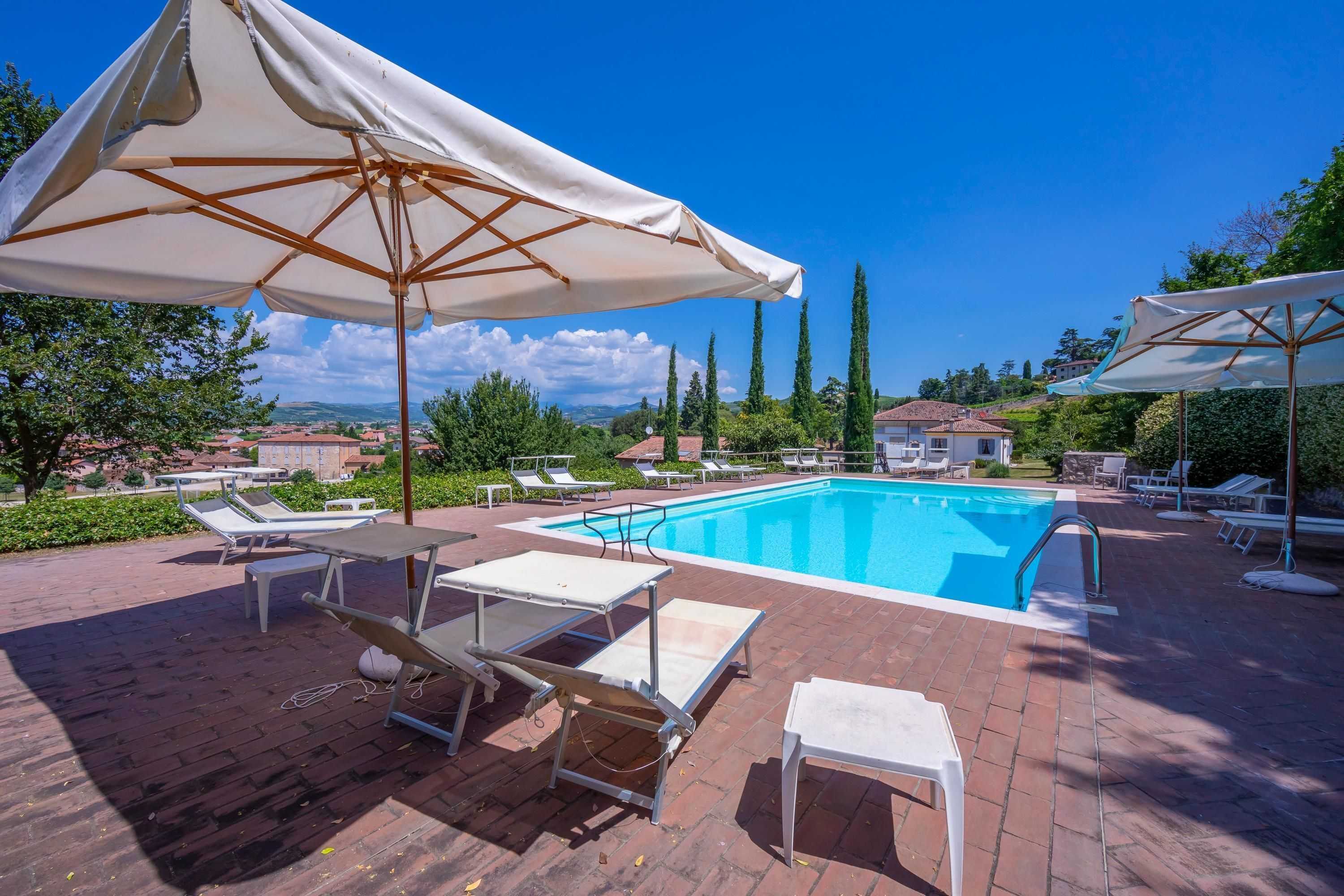 Gift card for Villa Faccioli Deodara With Shared Pool - Happy Rentals Gift card for Villa Faccioli Deodara With Shared Pool - Happy Rentals