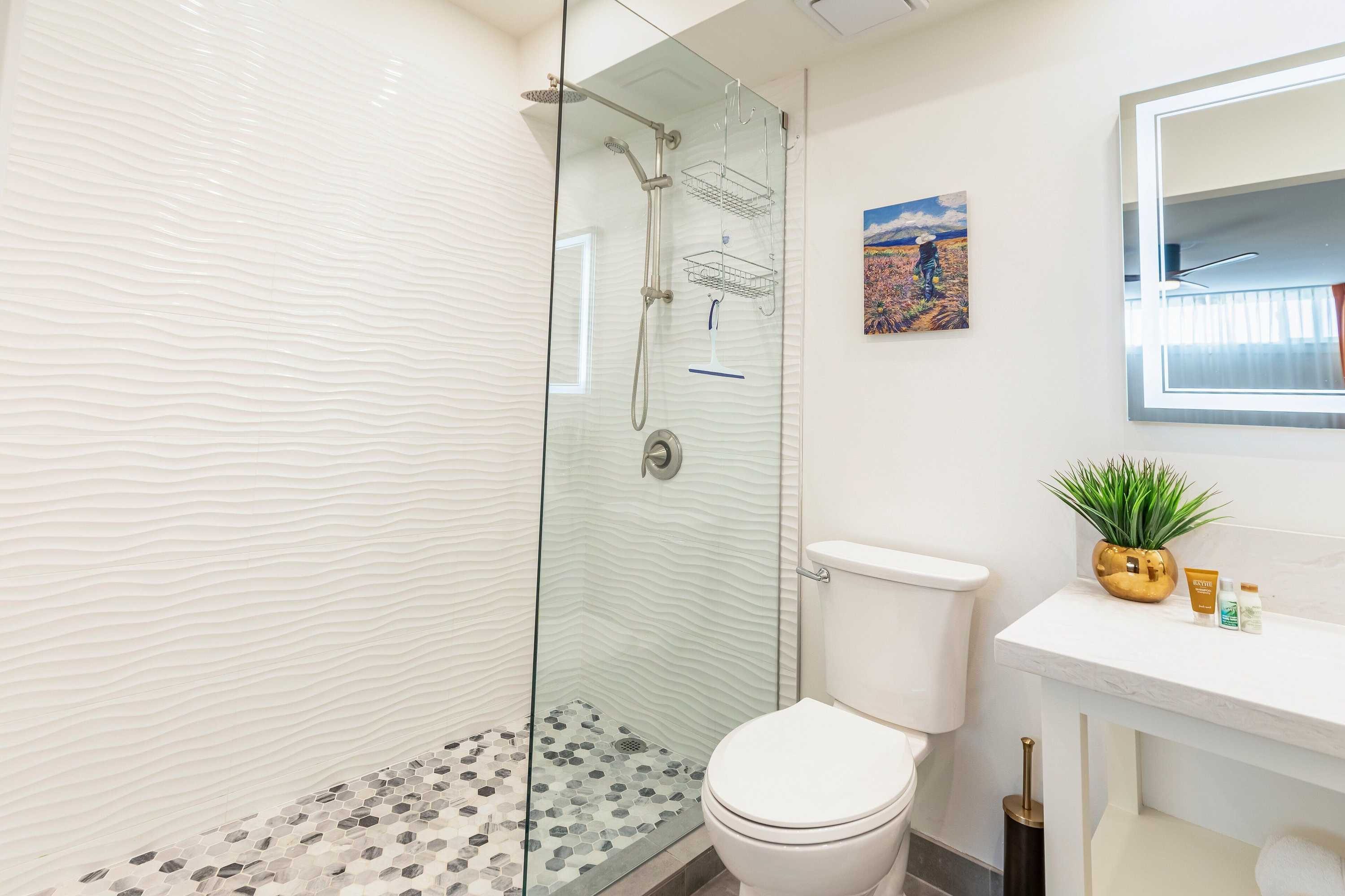 Gift card for Kuau Plaza Paia Condo With Parking