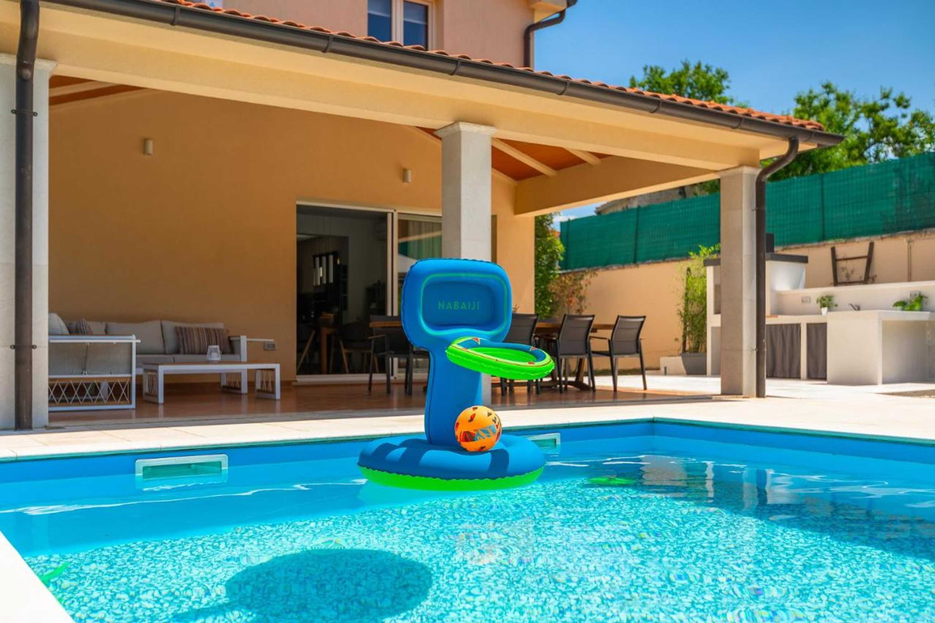 Gift card for Villa Nona Nina