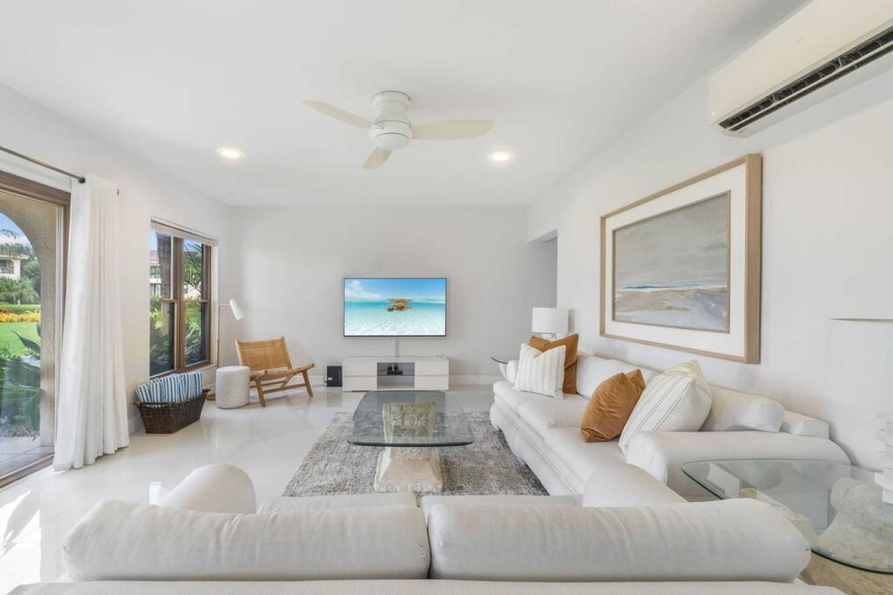 Gift card for Georgetown Villas #115 by Cayman Vacation Gift card for Georgetown Villas #115 by Cayman Vacation
