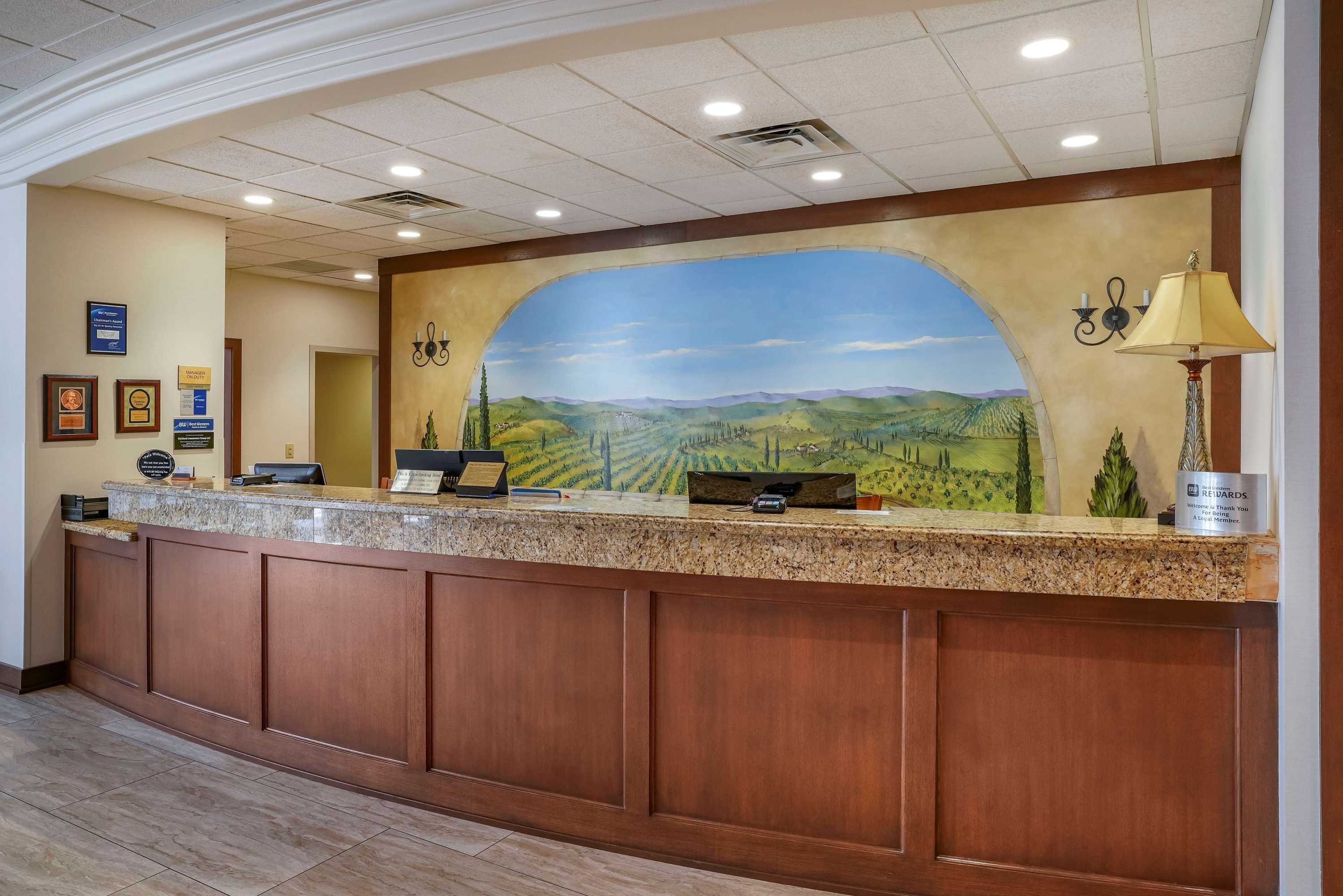 Gift card for Best Western Premier Pasco Inn & Suites Gift card for Best Western Premier Pasco Inn & Suites