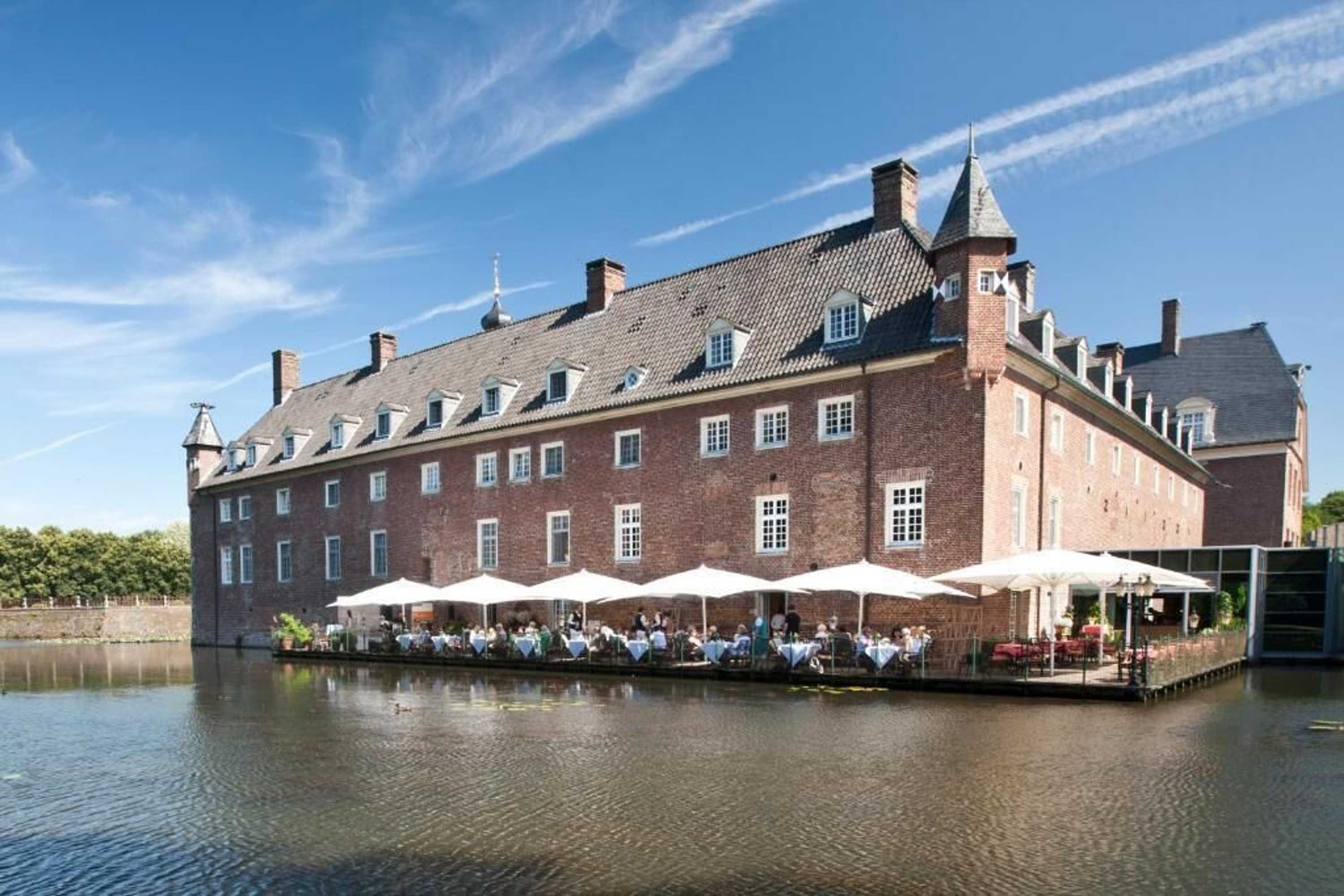 Gift card for Romantik Parkhotel Wasserburg Anholt Gift card for Romantik Parkhotel Wasserburg Anholt