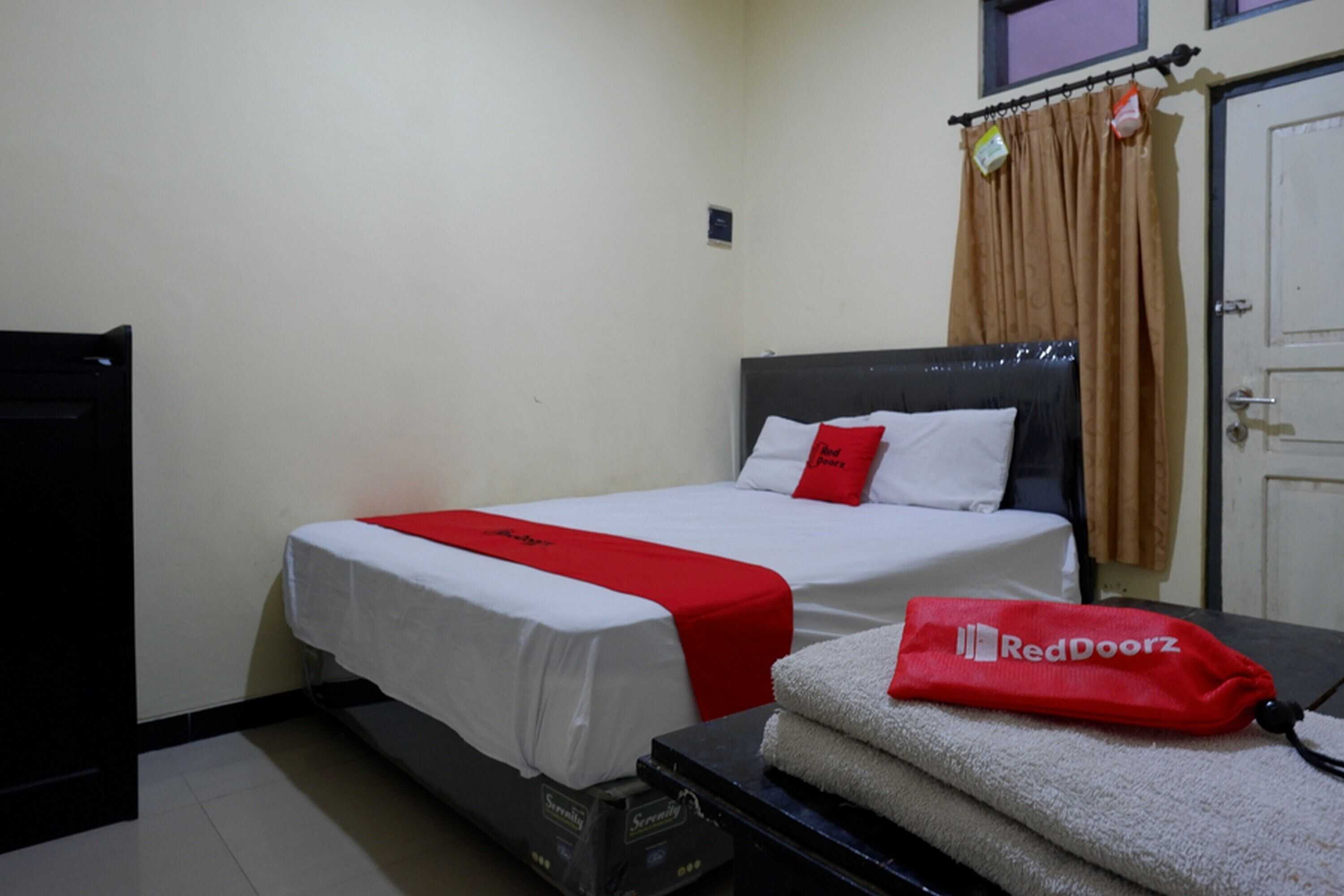 Gift card for Reddoorz Near Gor Wisanggeni