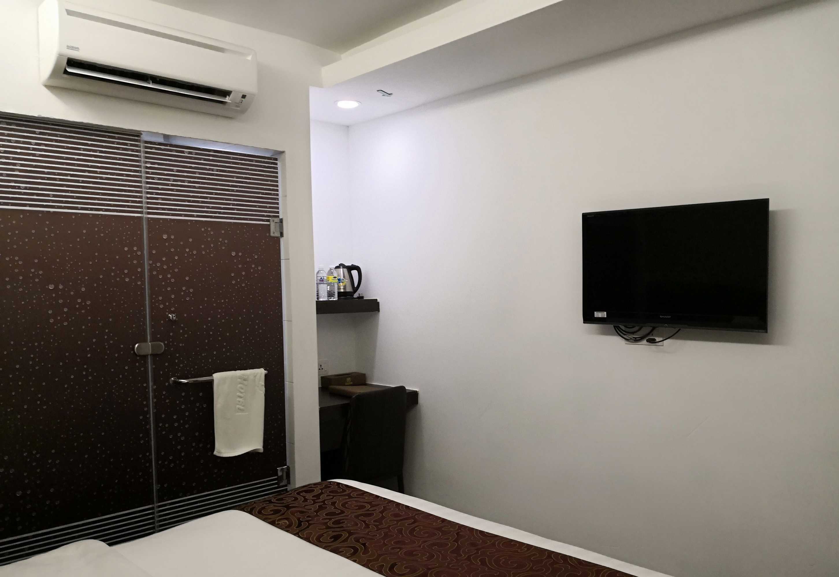 Gift card for J Suites Hotel Gift card for J Suites Hotel