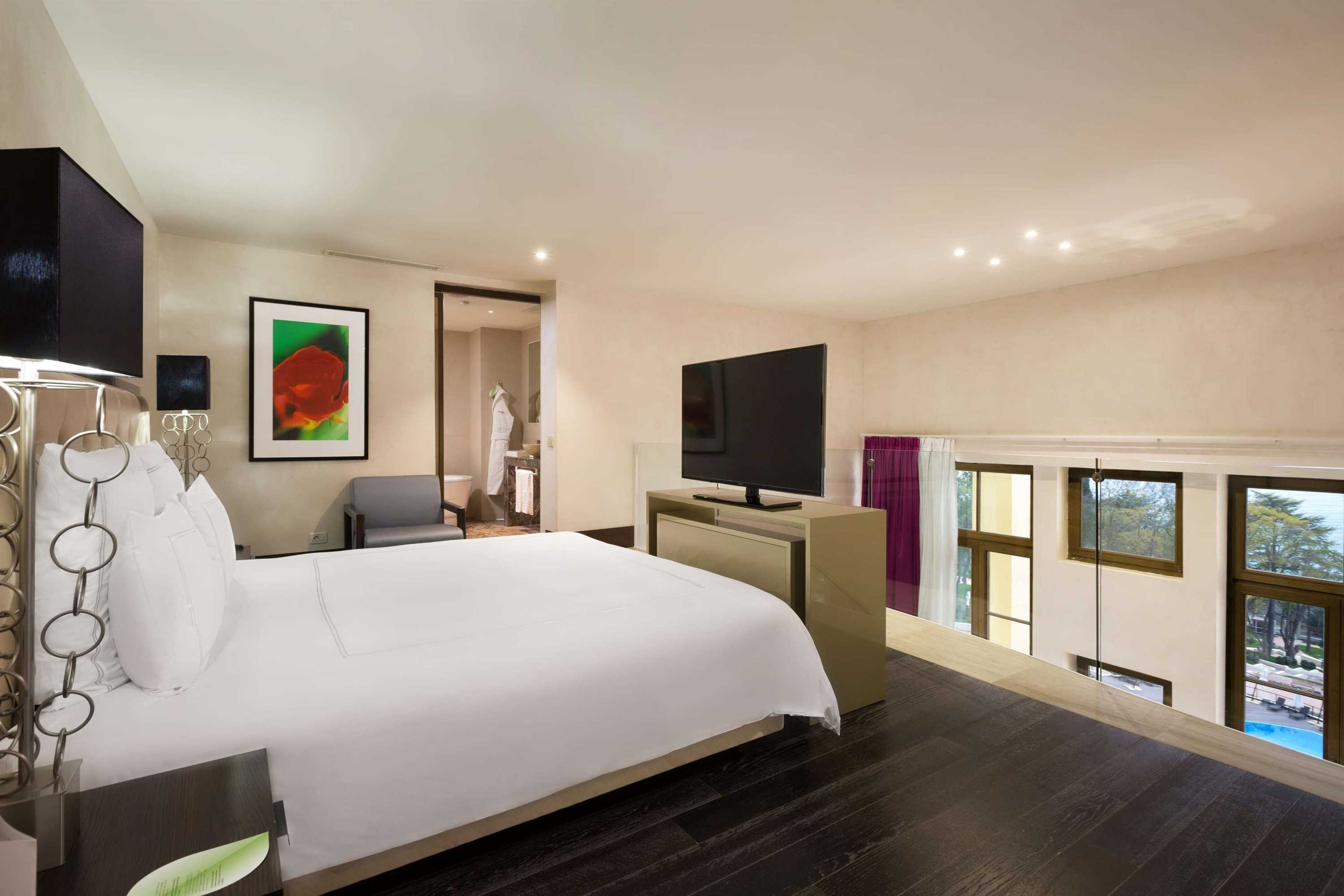 Gift card for Swissôtel Resort Sochi Kamelia Gift card for Swissôtel Resort Sochi Kamelia