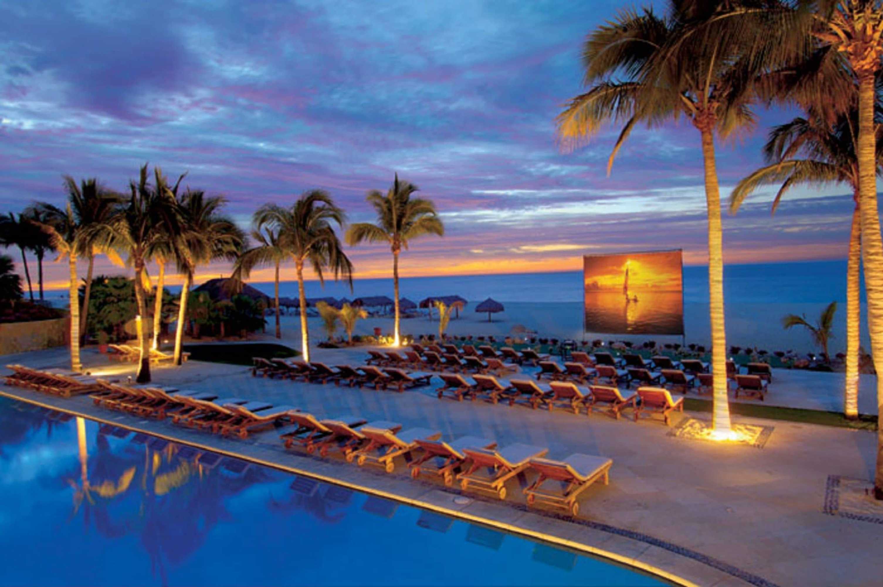 Gift card for Dreams Los Cabos Suites Golf Resort & Spa - All Inclusive Gift card for Dreams Los Cabos Suites Golf Resort & Spa - All Inclusive