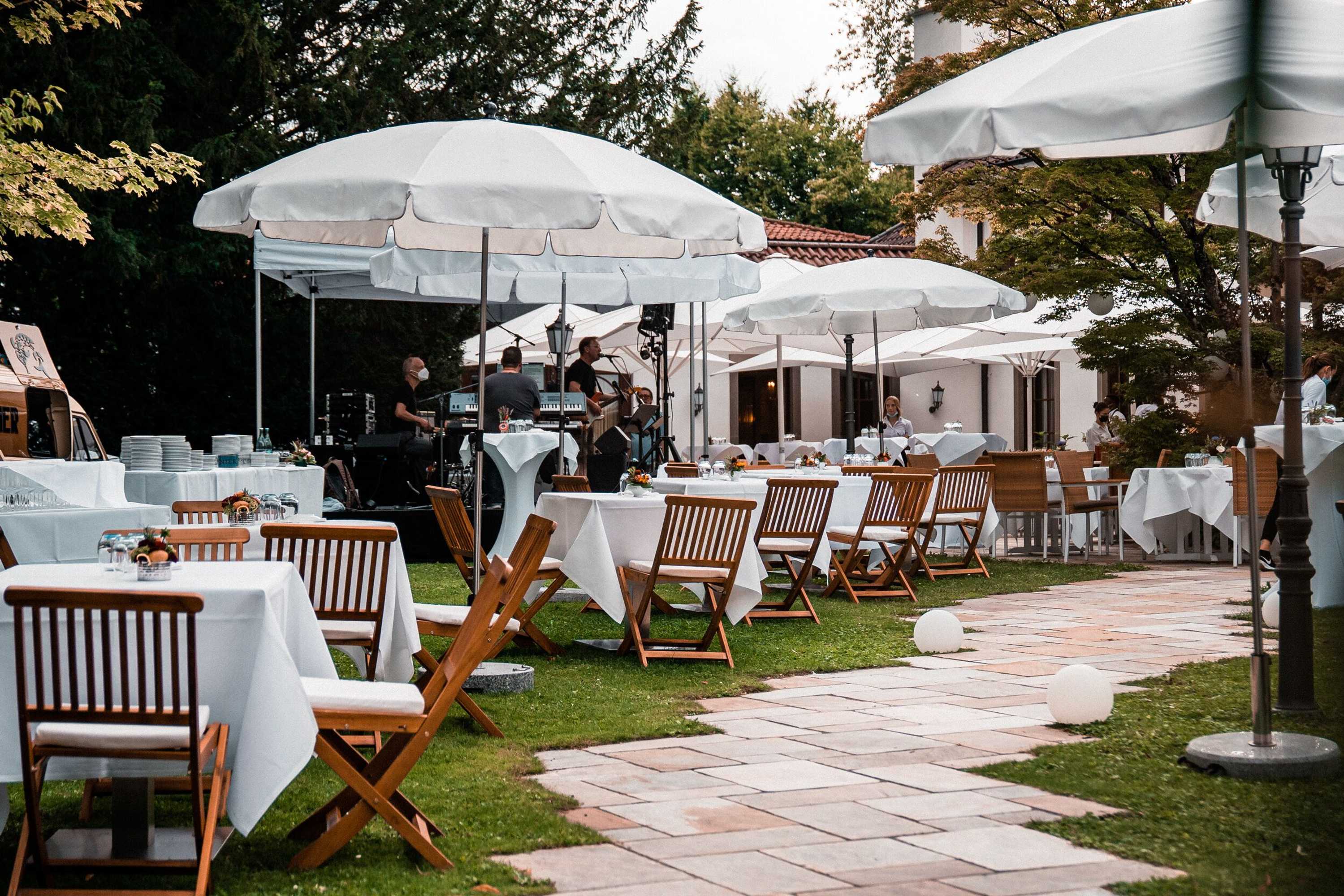 Gift card for Wald & Schlosshotel Friedrichsruhe Gift card for Wald & Schlosshotel Friedrichsruhe