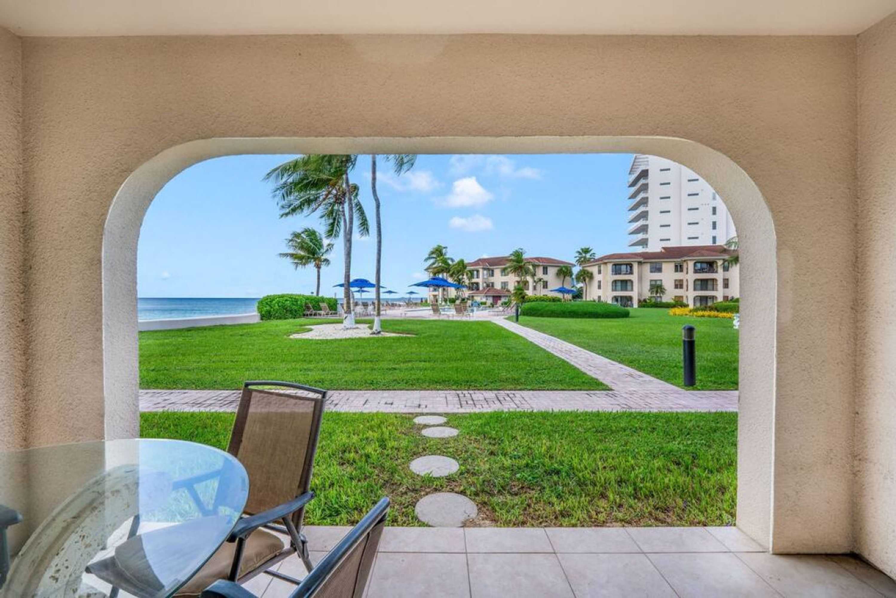 Gift card for Georgetown Villas #115 by Cayman Vacation Gift card for Georgetown Villas #115 by Cayman Vacation