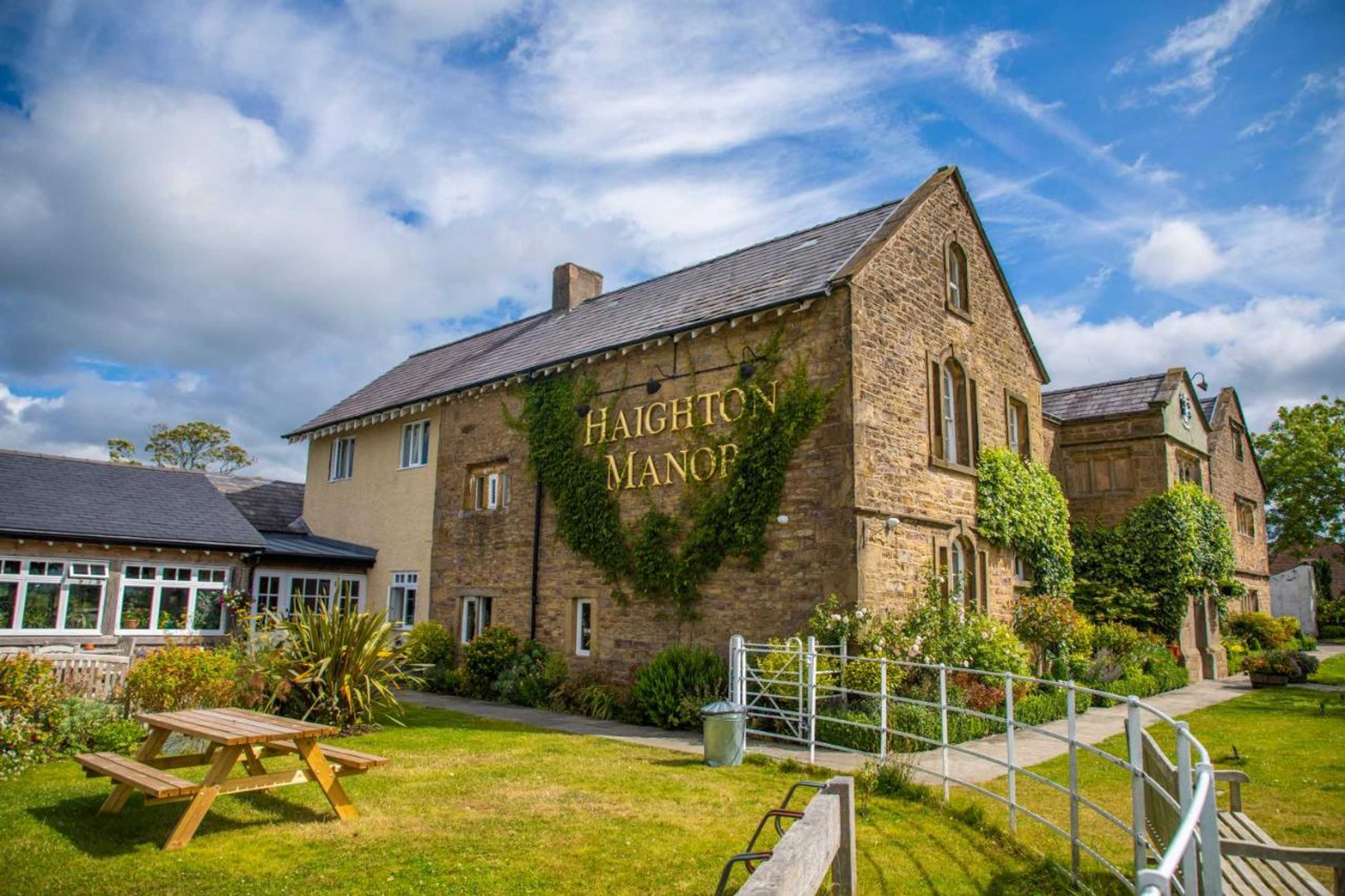 Gift card for Haighton Manor - Brunning And Price