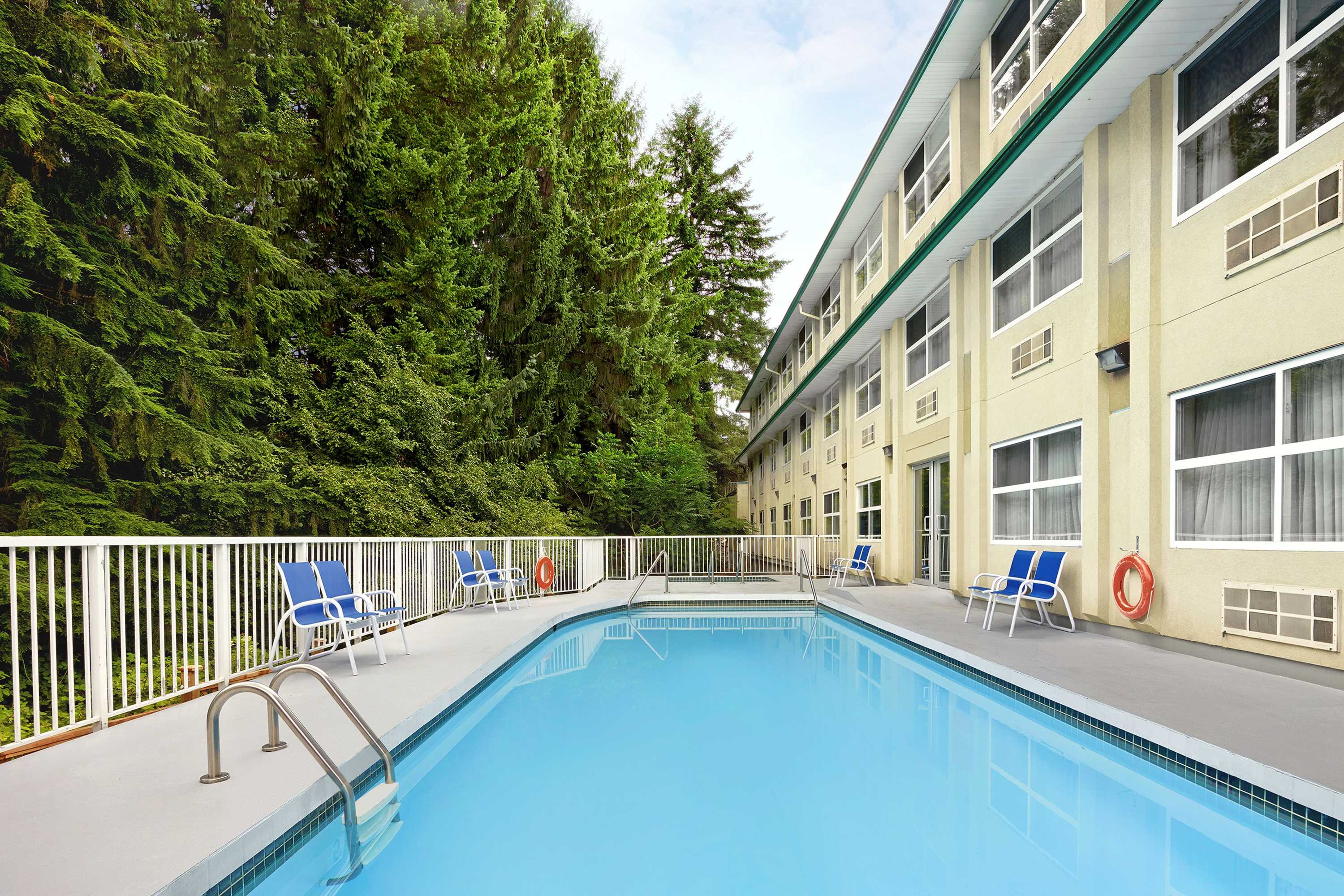 Gift card for Four Points by Sheraton Surrey Gift card for Four Points by Sheraton Surrey