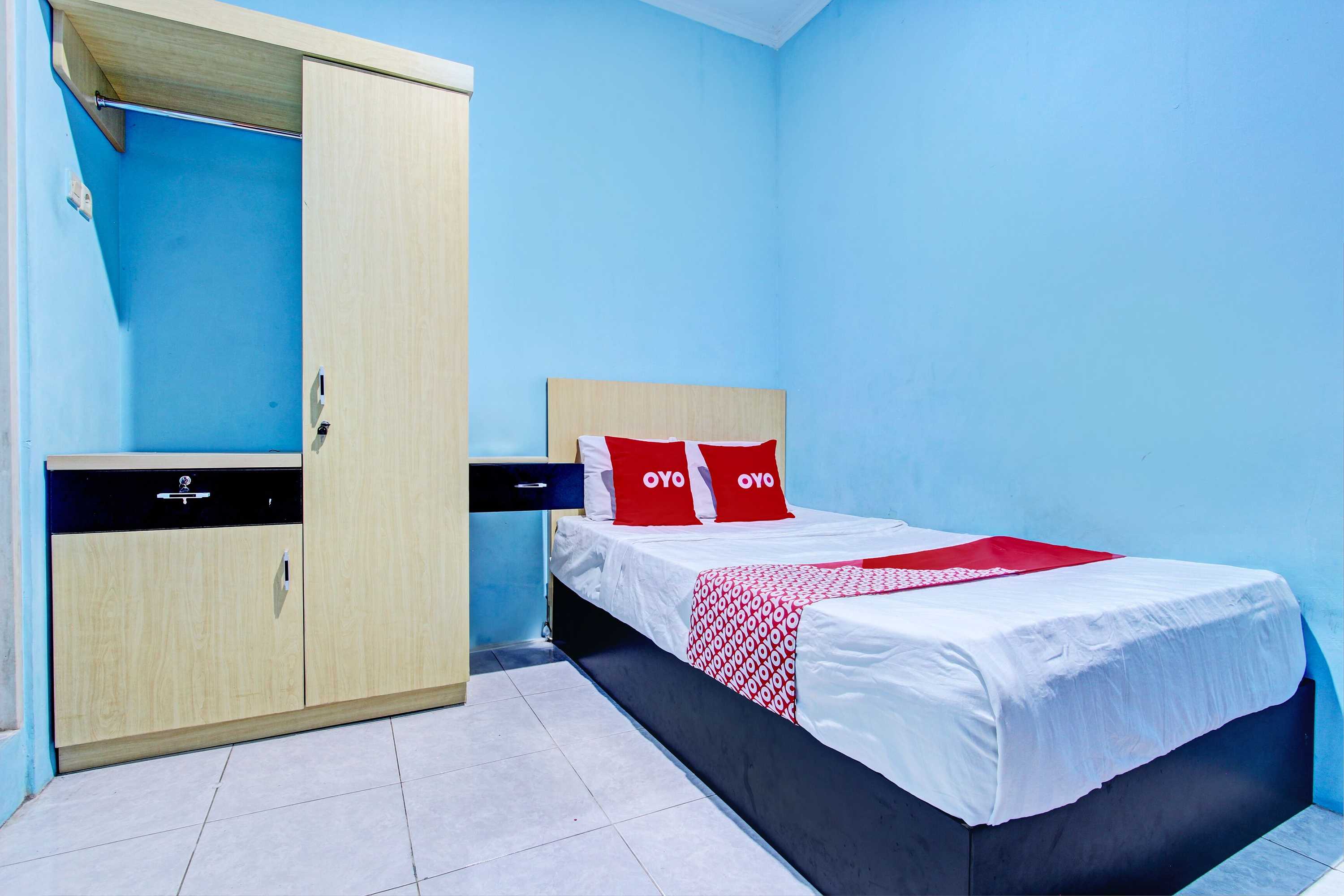 Gift card for Oyo 93209 Guest House Cemara 3