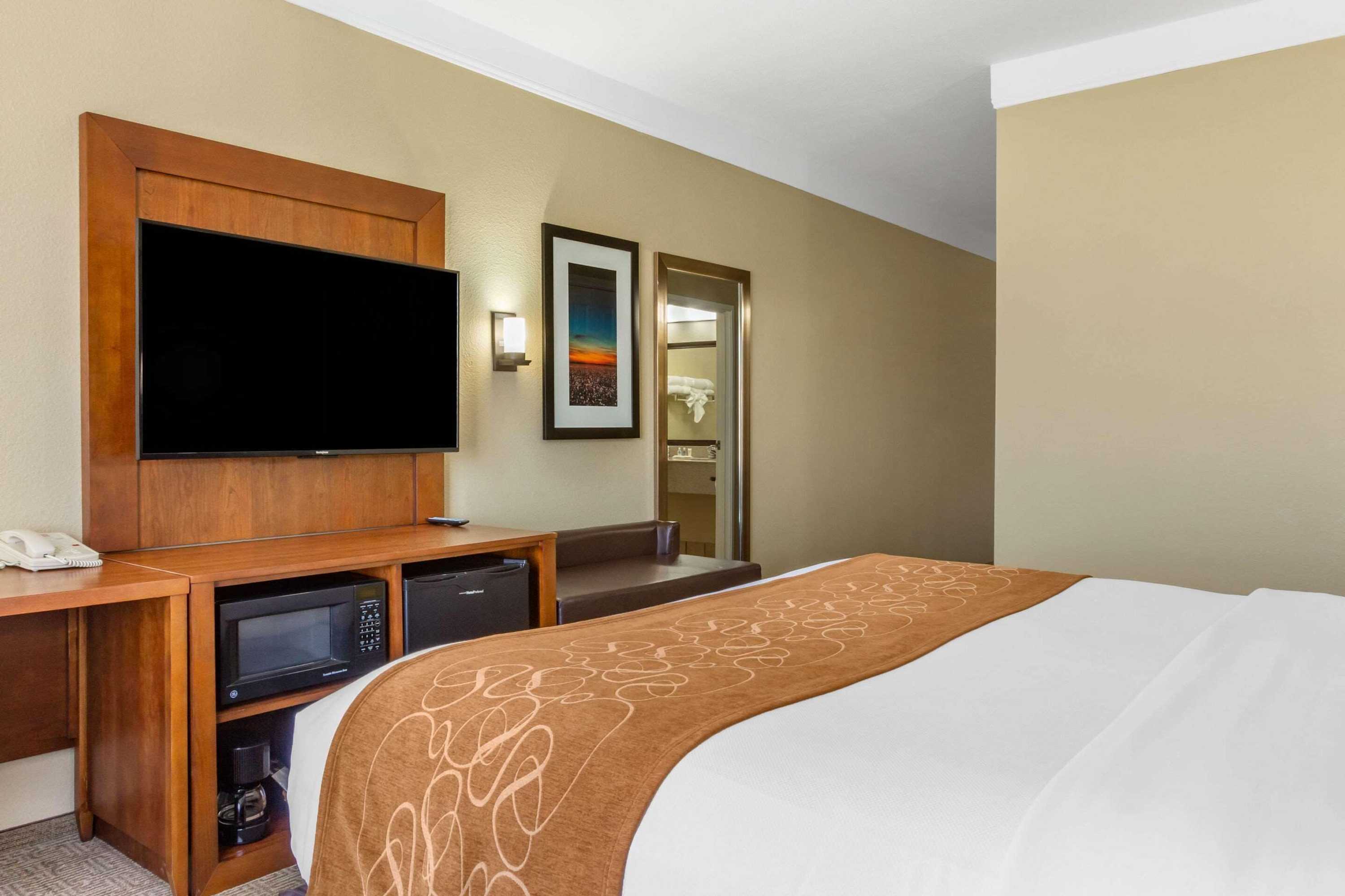 Gift card for Comfort Suites Plainview Gift card for Comfort Suites Plainview