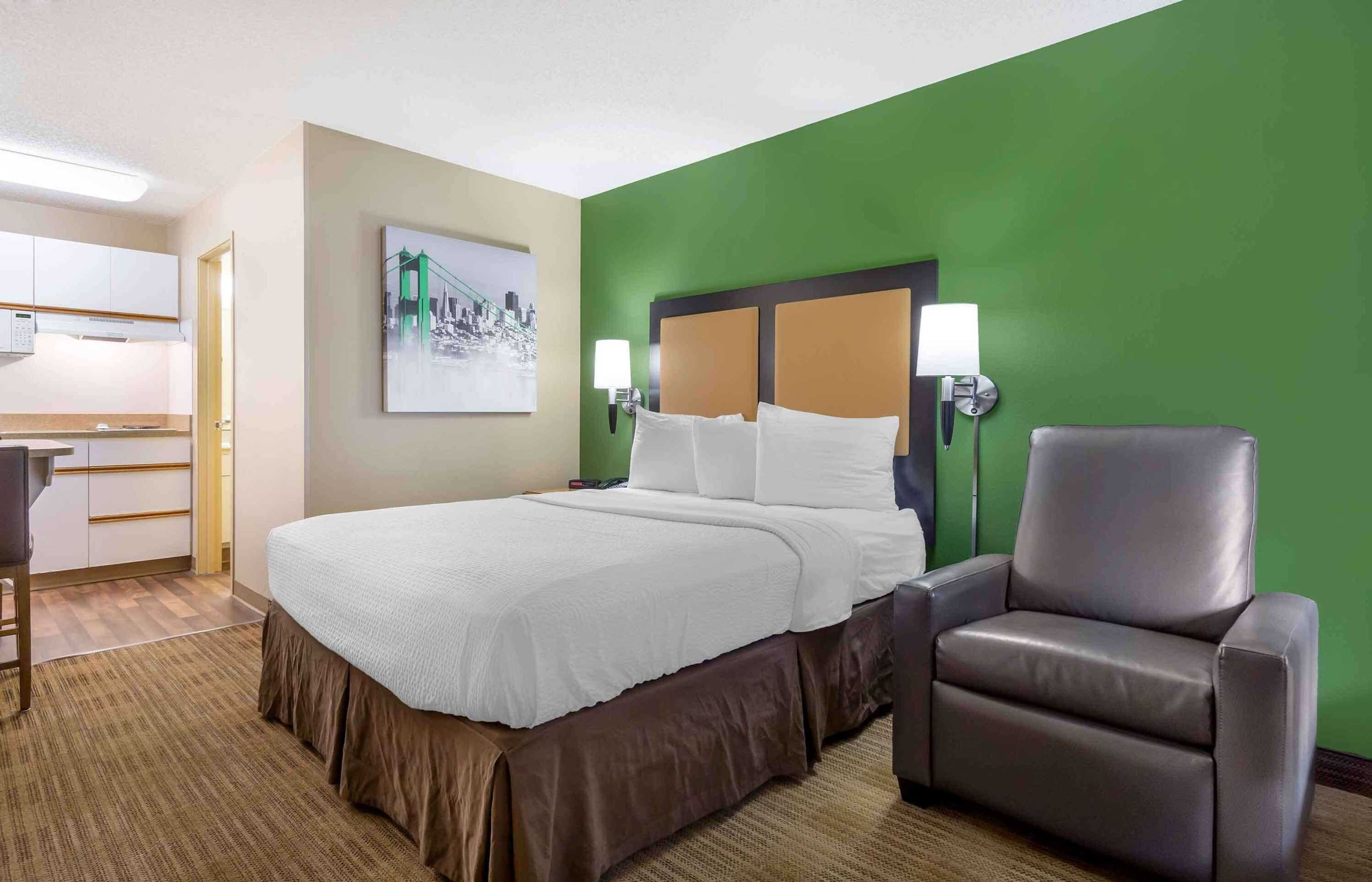 Gift card for Extended Stay America Suites Seattle Bellevue Factoria Gift card for Extended Stay America Suites Seattle Bellevue Factoria