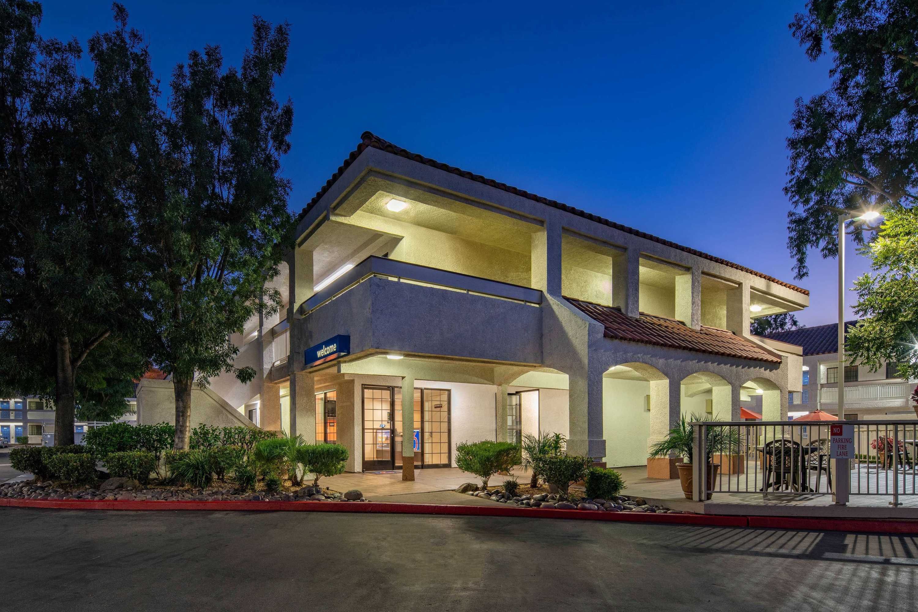 Gift card for Motel 6 Thousand Oaks, CA Gift card for Motel 6 Thousand Oaks, CA