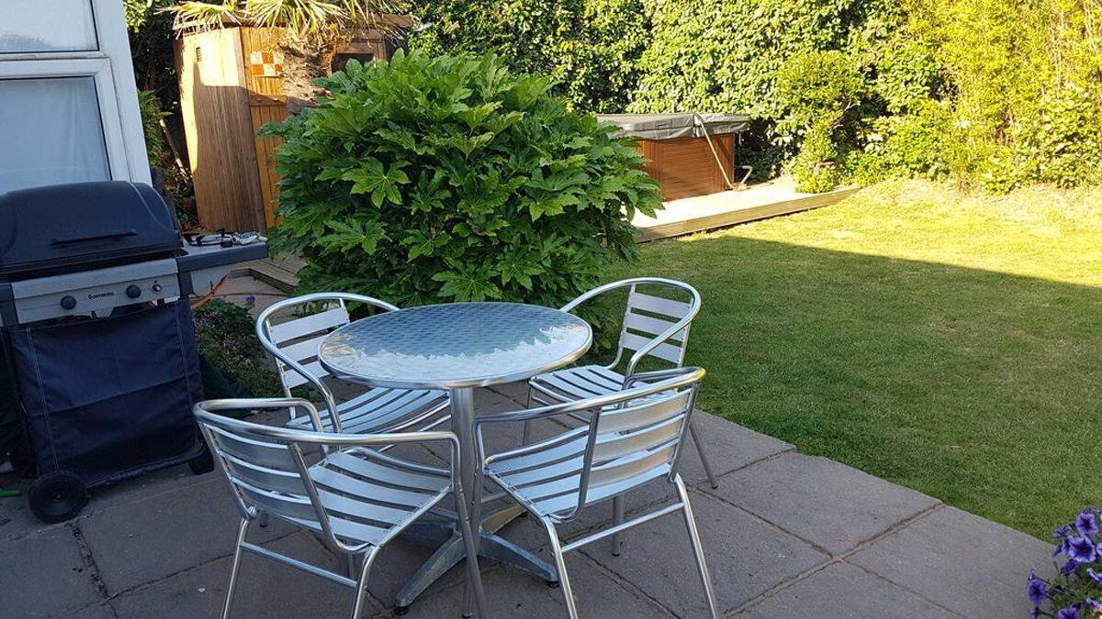 Gift card for John Wayne's Lodge by Sea