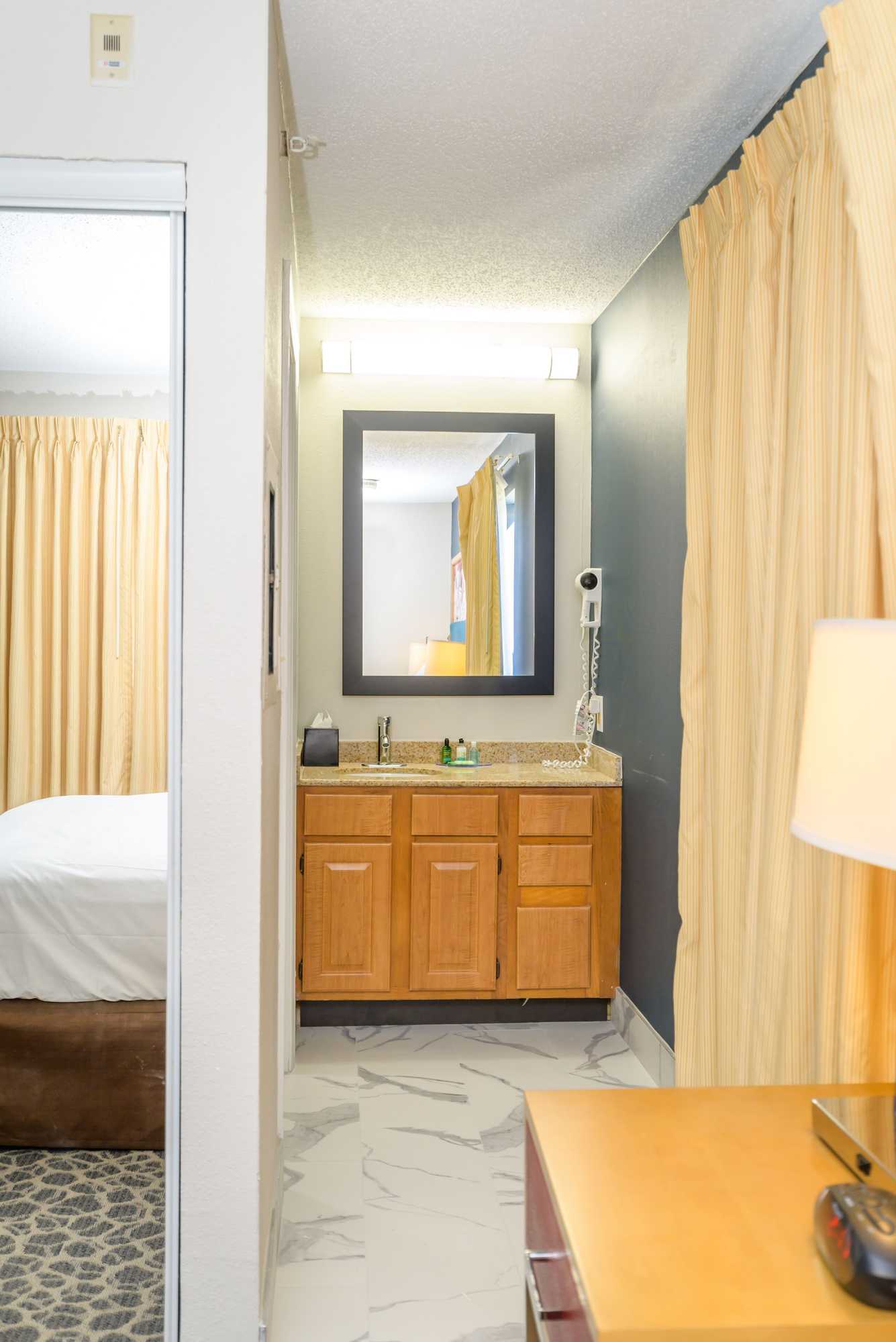 Gift card for Philadelphia Suites Extended Stay Hotel Gift card for Philadelphia Suites Extended Stay Hotel