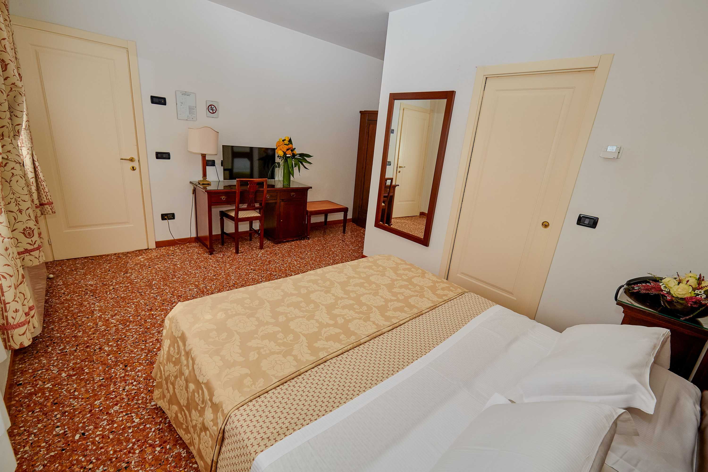 Gift card for Hotel Riviera Dei Dogi Gift card for Hotel Riviera Dei Dogi