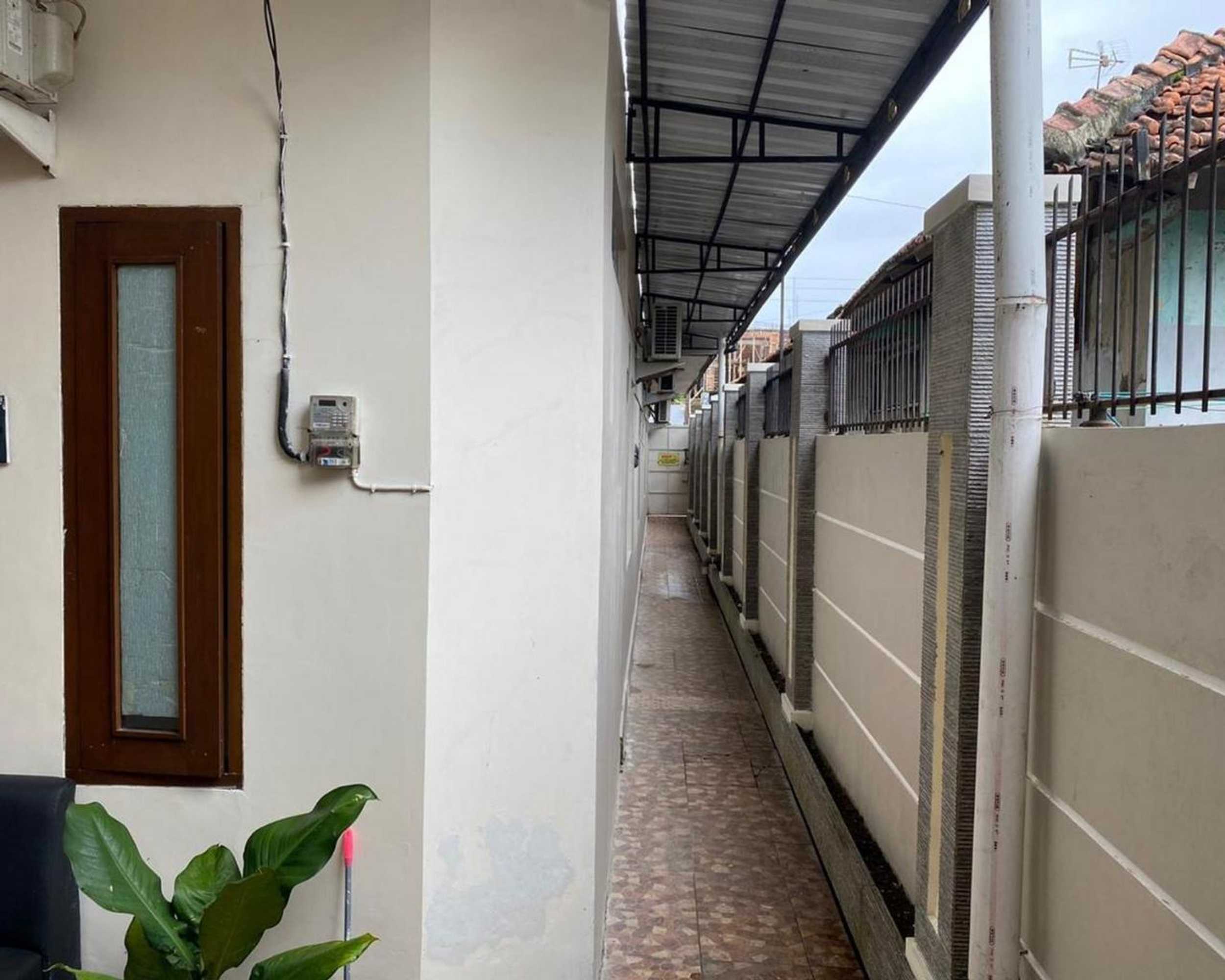 Gift card for Jatiwinangun Homestay Near Gor Satria Purwoketo Mitra Reddoorz Gift card for Jatiwinangun Homestay Near Gor Satria Purwoketo Mitra Reddoorz