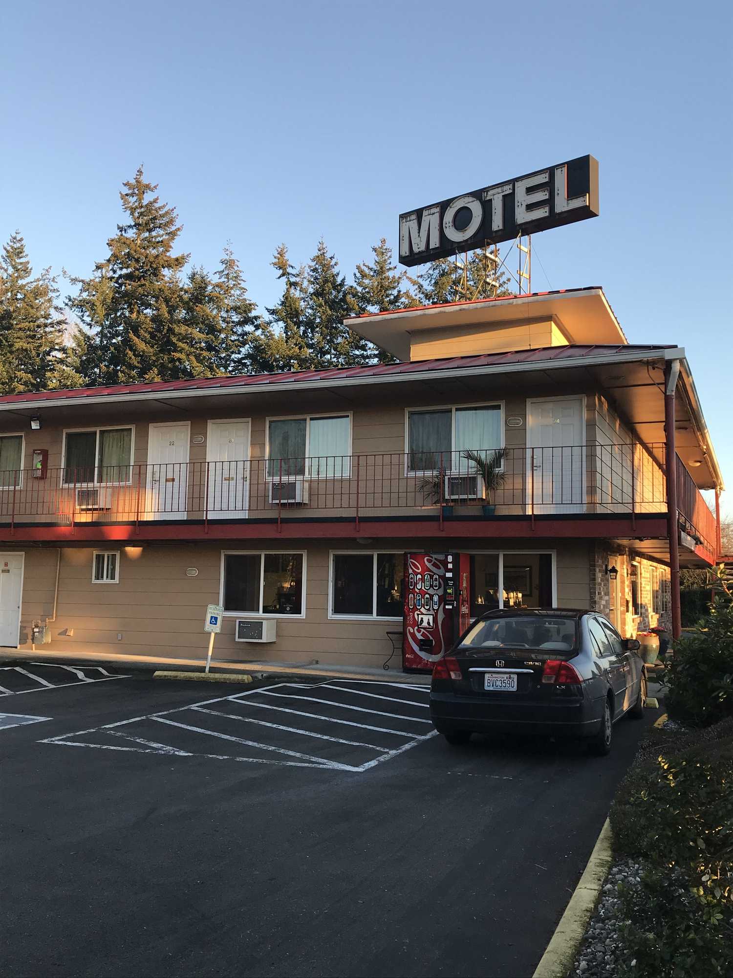 Gift card for Smokey Point Motor Inn Gift card for Smokey Point Motor Inn