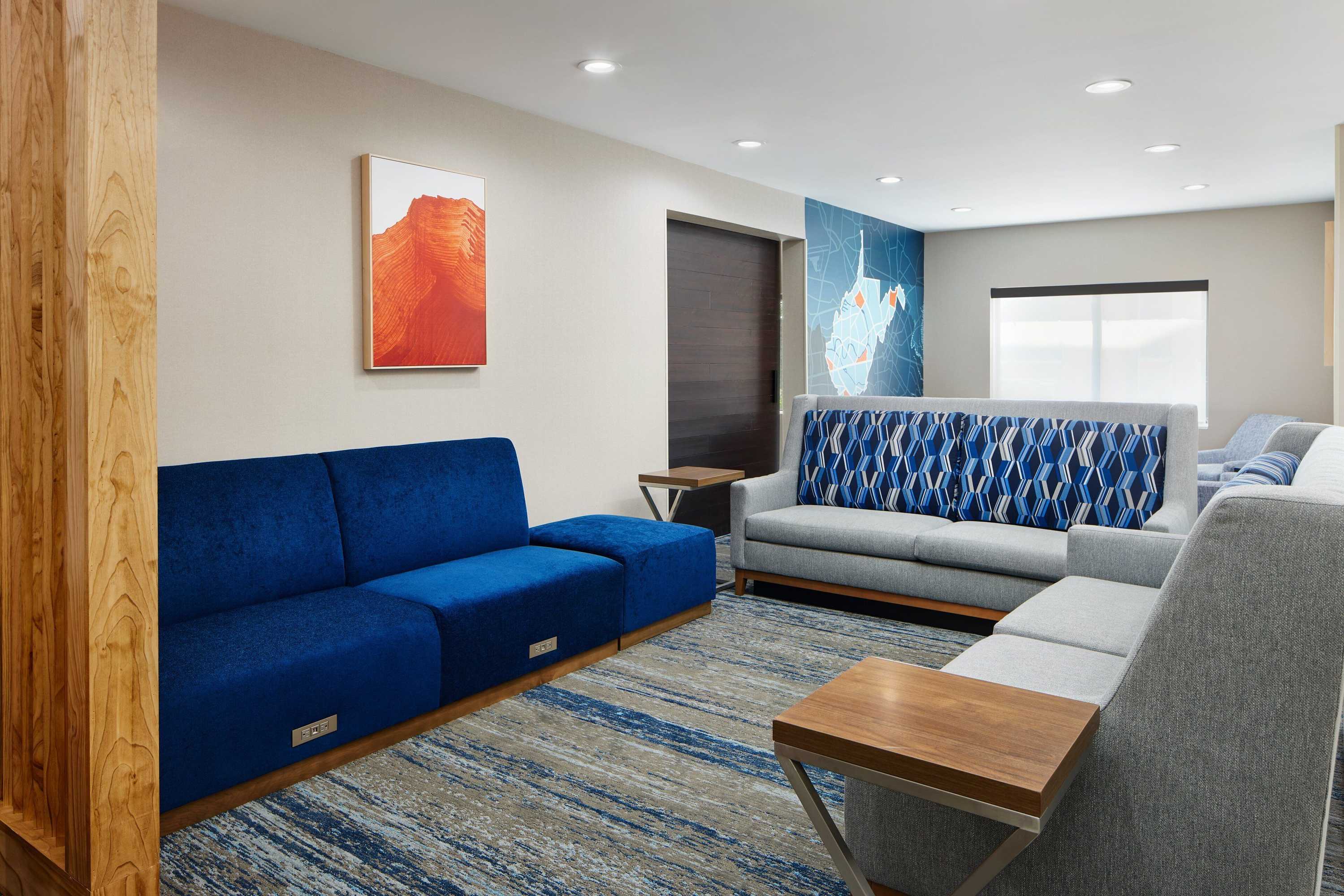 Gift card for Holiday Inn Express & Suites Bridgeport by Ihg Gift card for Holiday Inn Express & Suites Bridgeport by Ihg