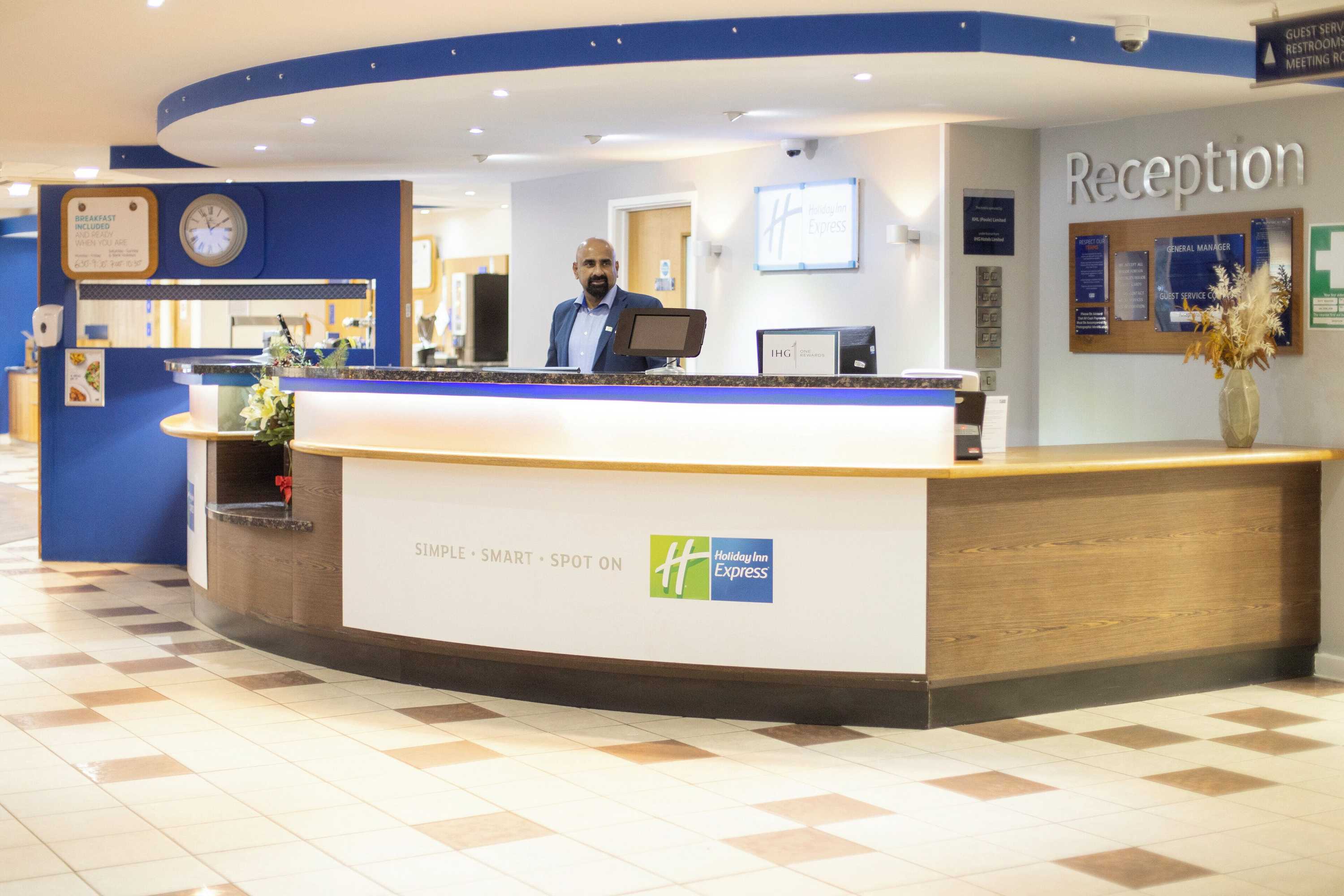 Gift card for Holiday Inn Express Poole by Ihg Gift card for Holiday Inn Express Poole by Ihg