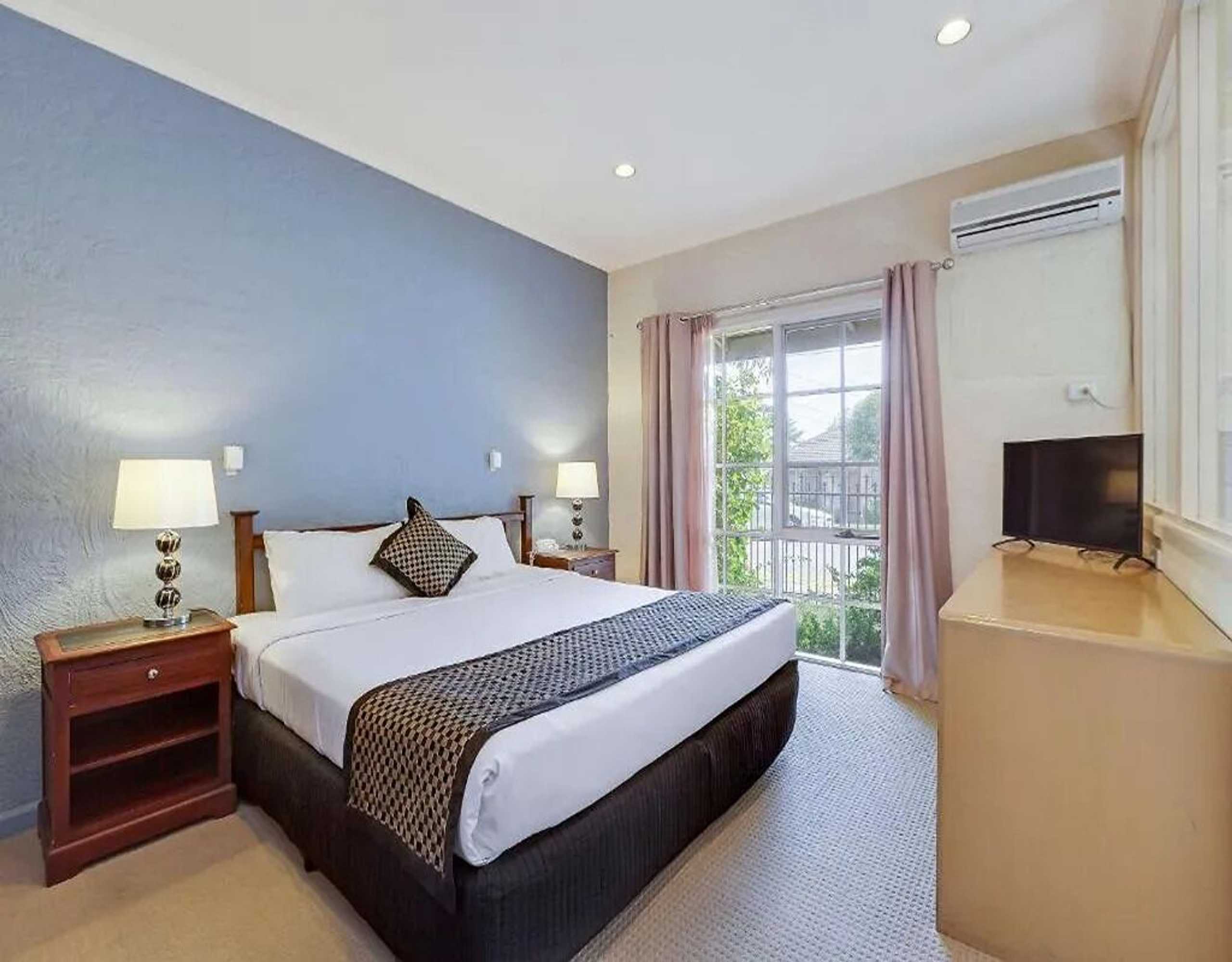 Gift card for Greensborough Motel Gift card for Greensborough Motel