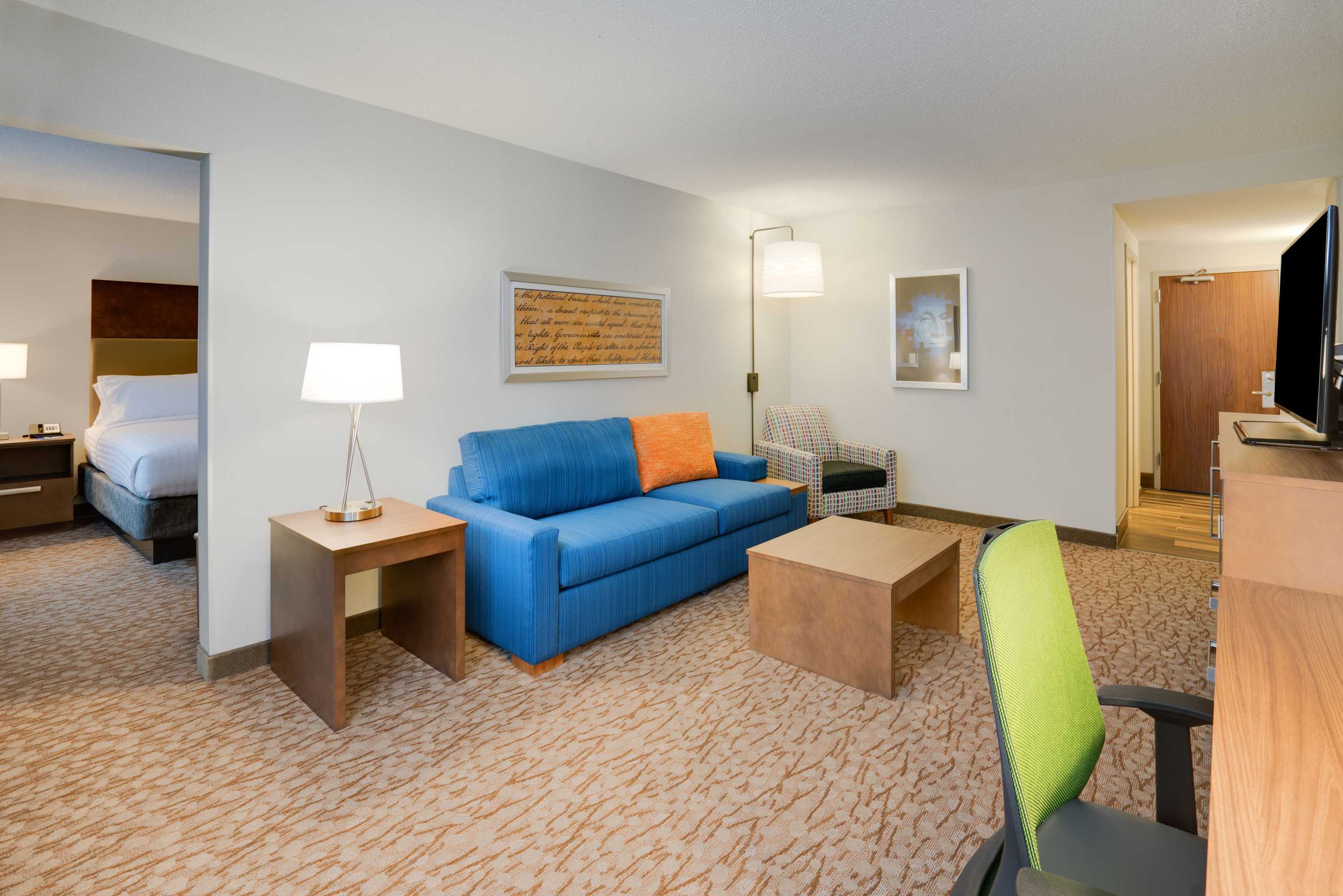 Gift card for Holiday Inn Express & Suites Ft. Washington - Philadelphia by Ihg Gift card for Holiday Inn Express & Suites Ft. Washington - Philadelphia by Ihg