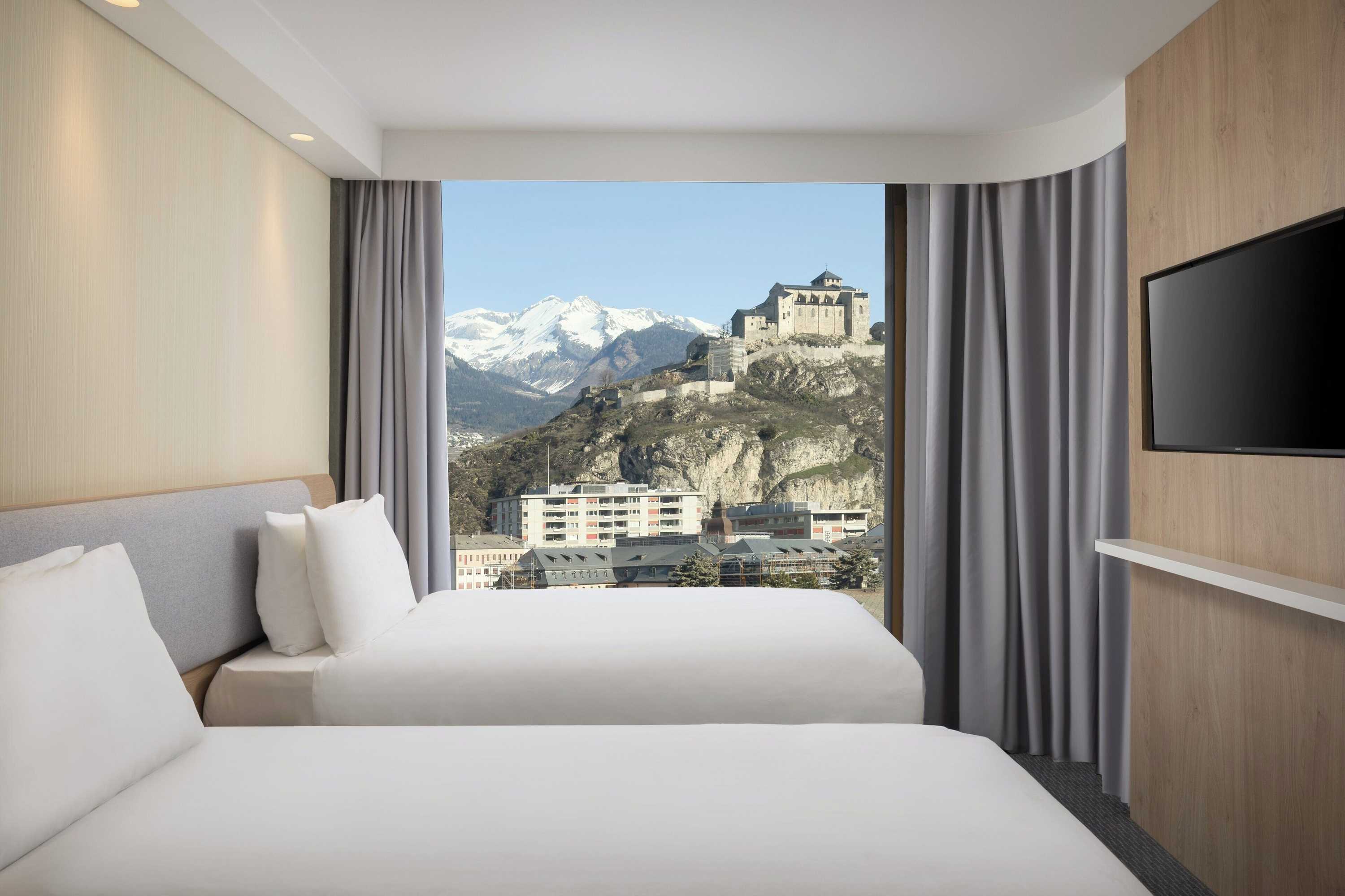 Gift card for Holiday Inn Express & Suites Sion by Ihg Gift card for Holiday Inn Express & Suites Sion by Ihg