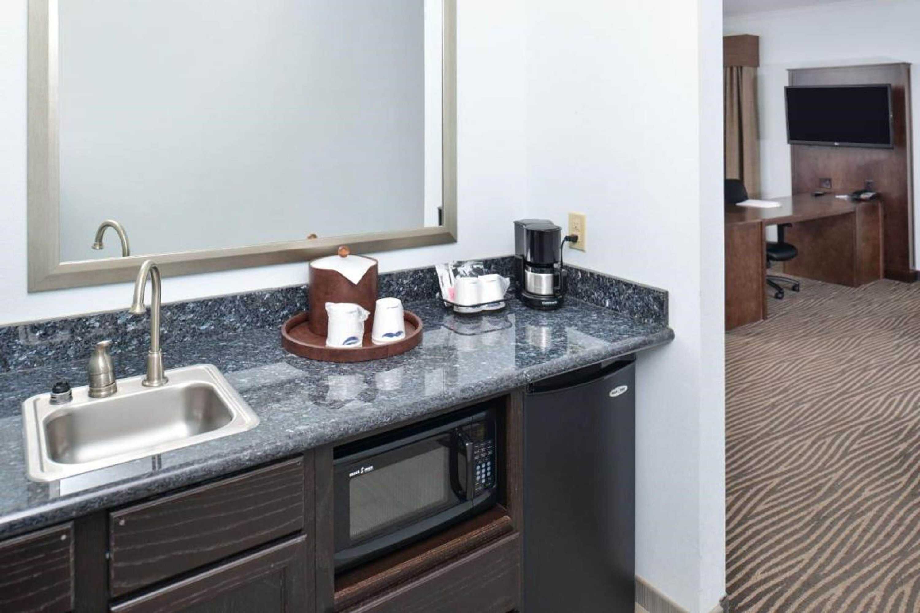 Gift card for Hampton Inn & Suites Port Aransas Gift card for Hampton Inn & Suites Port Aransas