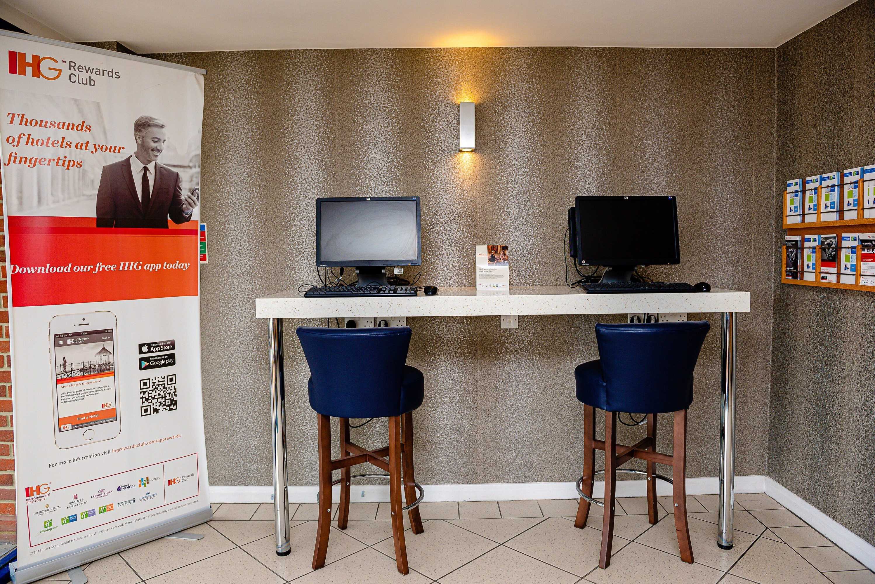 Gift card for Holiday Inn Express Canterbury by Ihg Gift card for Holiday Inn Express Canterbury by Ihg