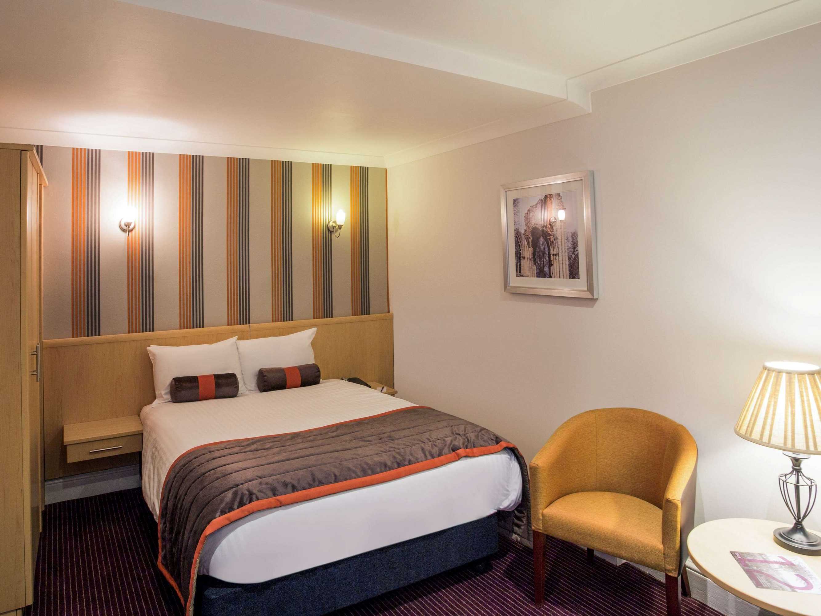 Gift card for Mercure Doncaster Centre Danum Hotel Gift card for Mercure Doncaster Centre Danum Hotel