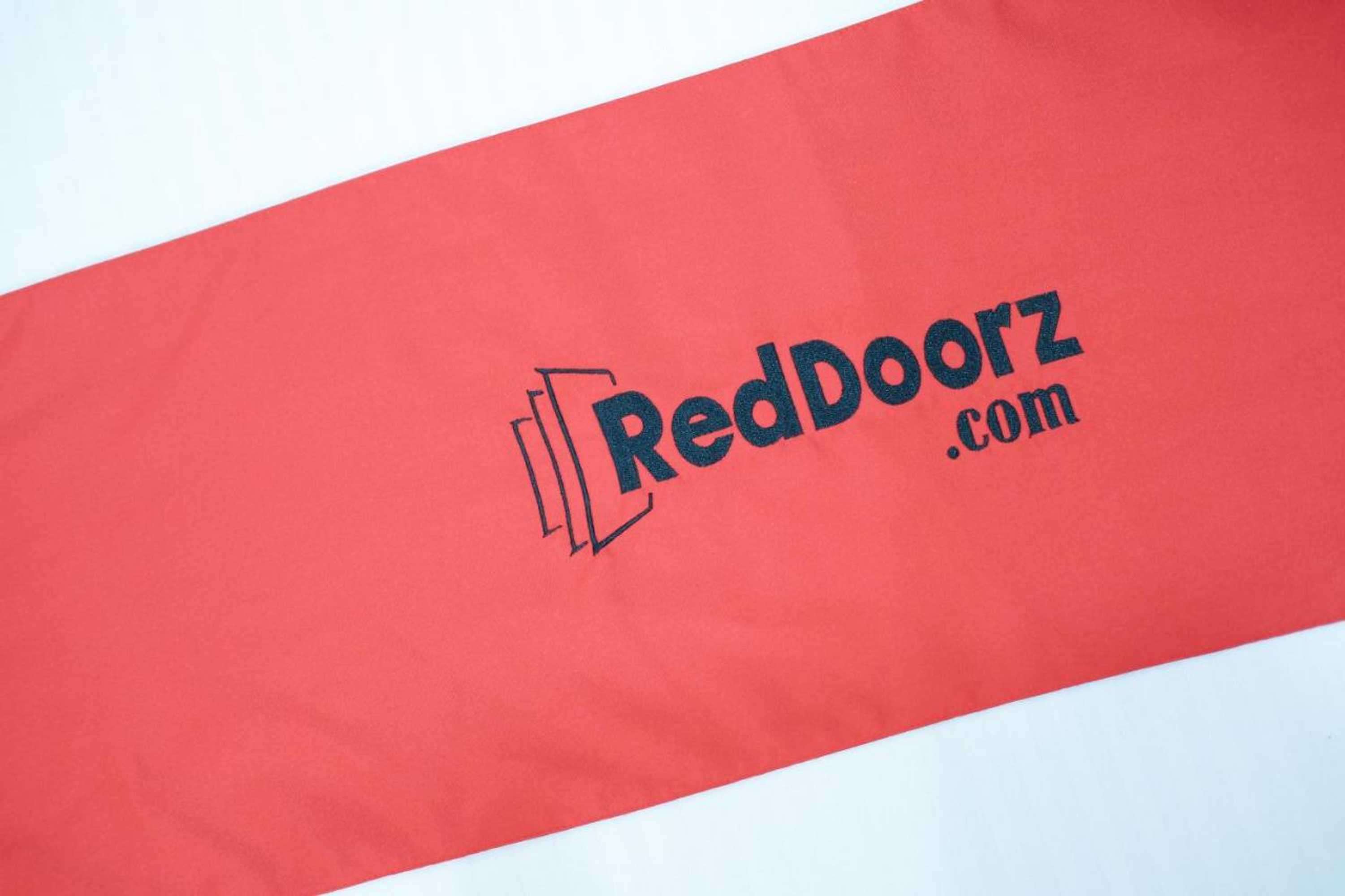 Gift card for Sinoben Apartments by Reddoorz