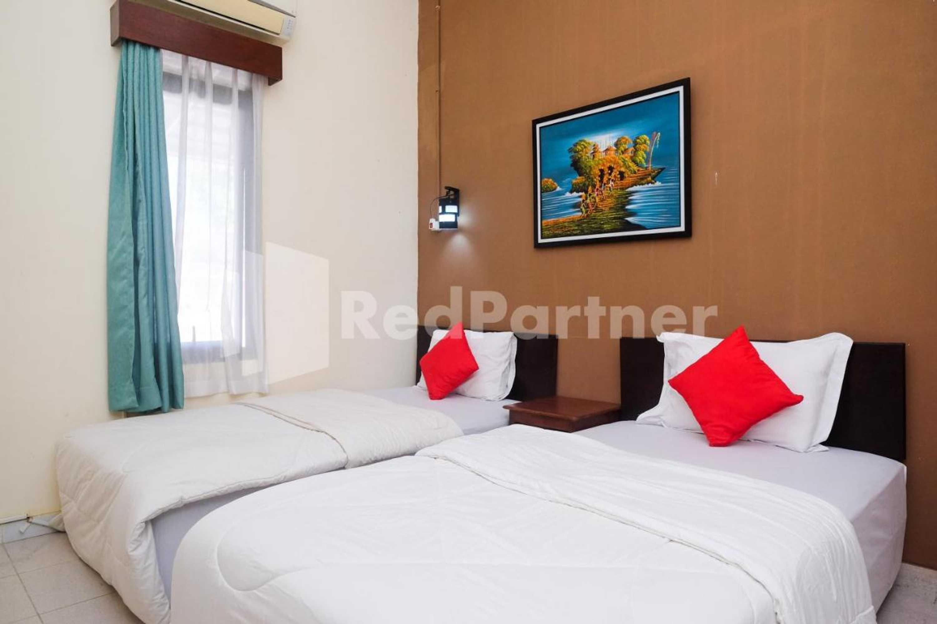 Gift card for Travelista Homestay Near Gor Candradimuka Semarang Mitra Reddoorz Gift card for Travelista Homestay Near Gor Candradimuka Semarang Mitra Reddoorz