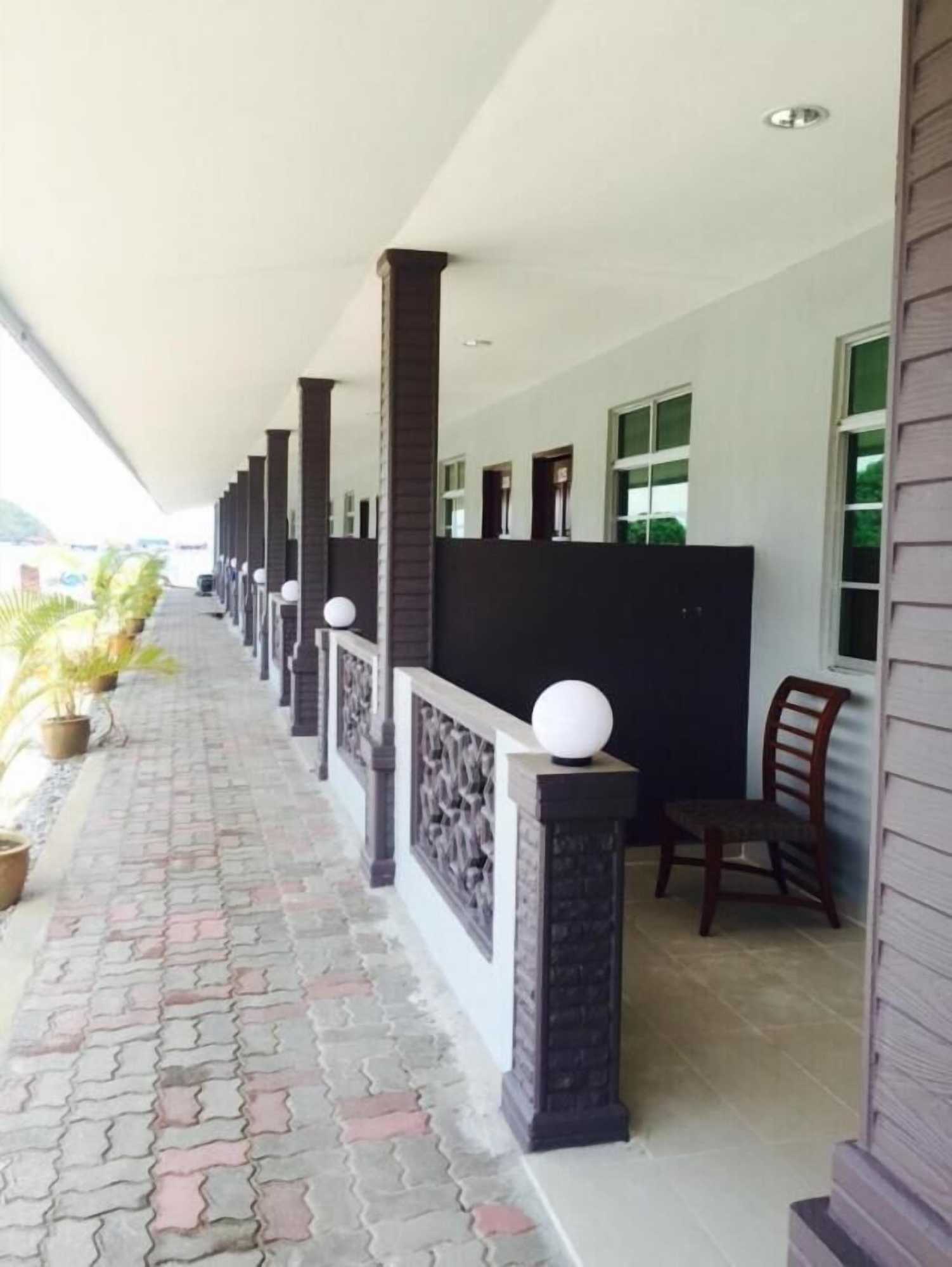 Gift card for Penarak Bamboo Beach Motel Gift card for Penarak Bamboo Beach Motel