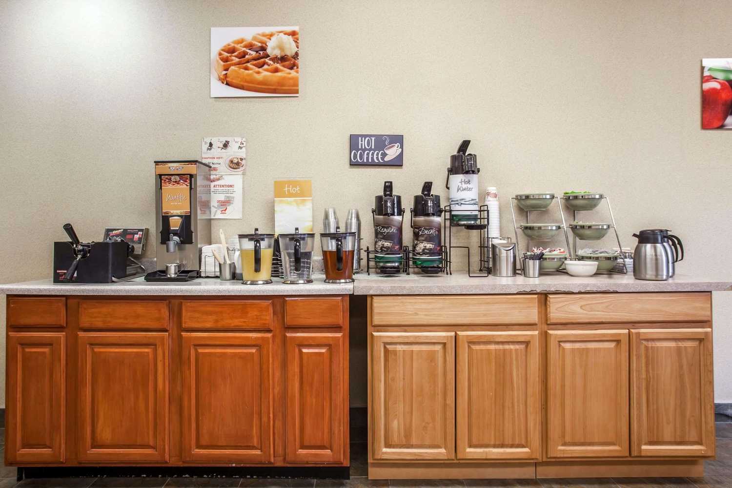 Gift card for Quality Inn & Suites Federal Way - Seattle