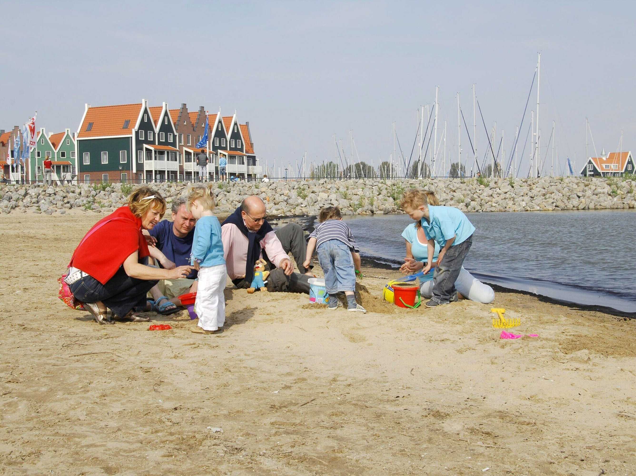 Gift card for Roompot Hotel Marinapark Volendam Gift card for Roompot Hotel Marinapark Volendam