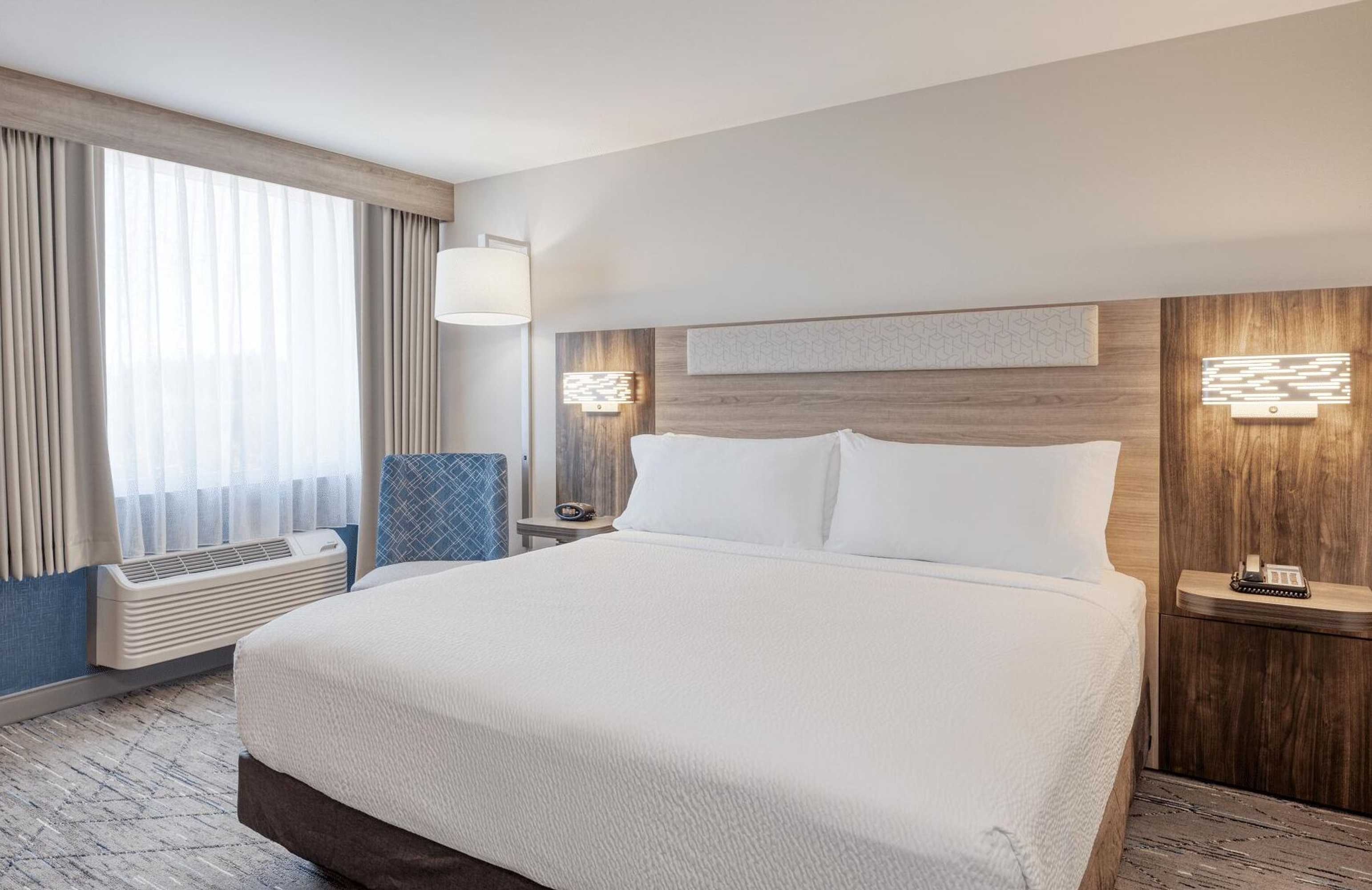 Gift card for Holiday Inn Express Federal Way Seattle South by Ihg Gift card for Holiday Inn Express Federal Way Seattle South by Ihg