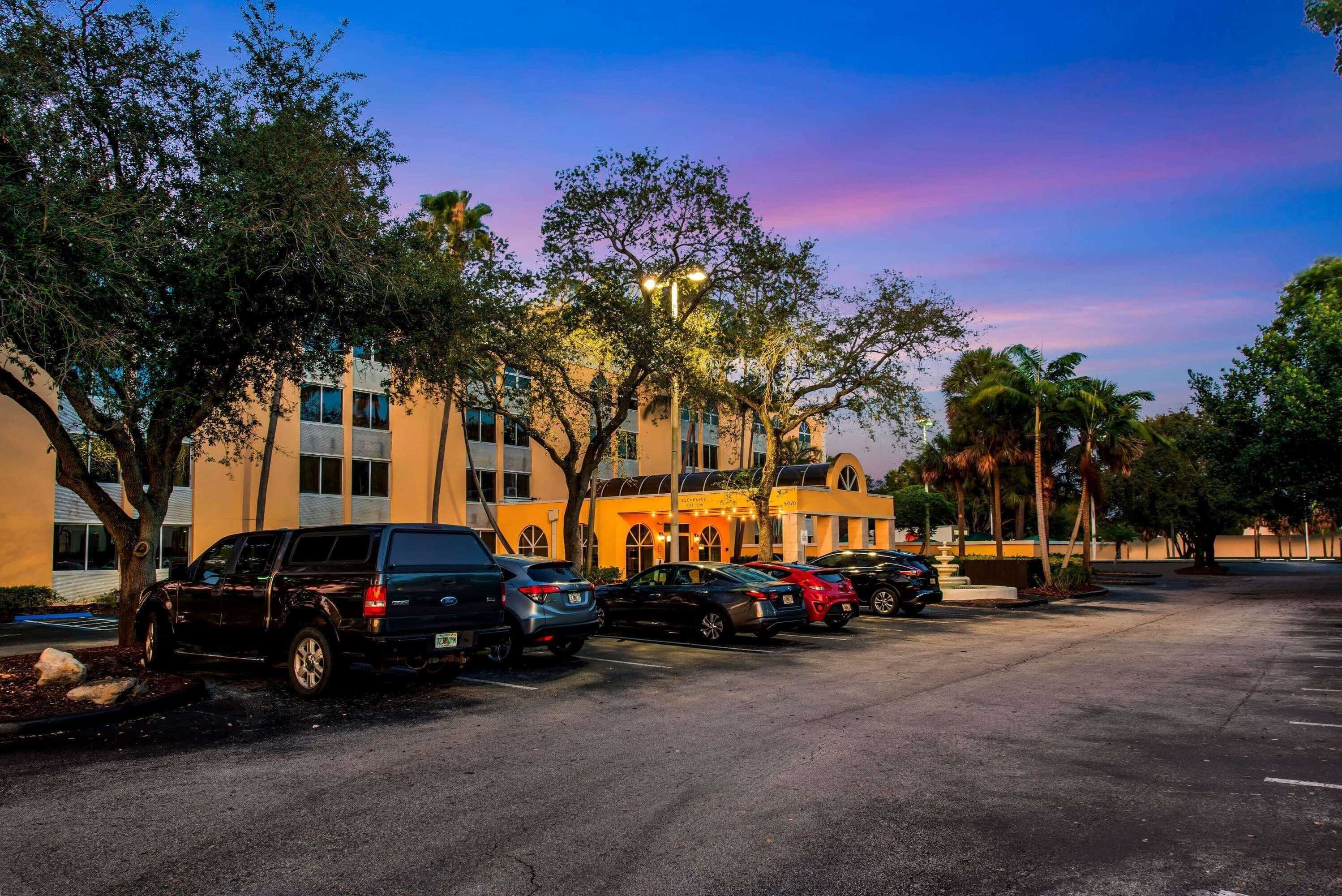Gift card for La Quinta Inn & Suites by Wyndham Fort Lauderdale Tamarac Gift card for La Quinta Inn & Suites by Wyndham Fort Lauderdale Tamarac