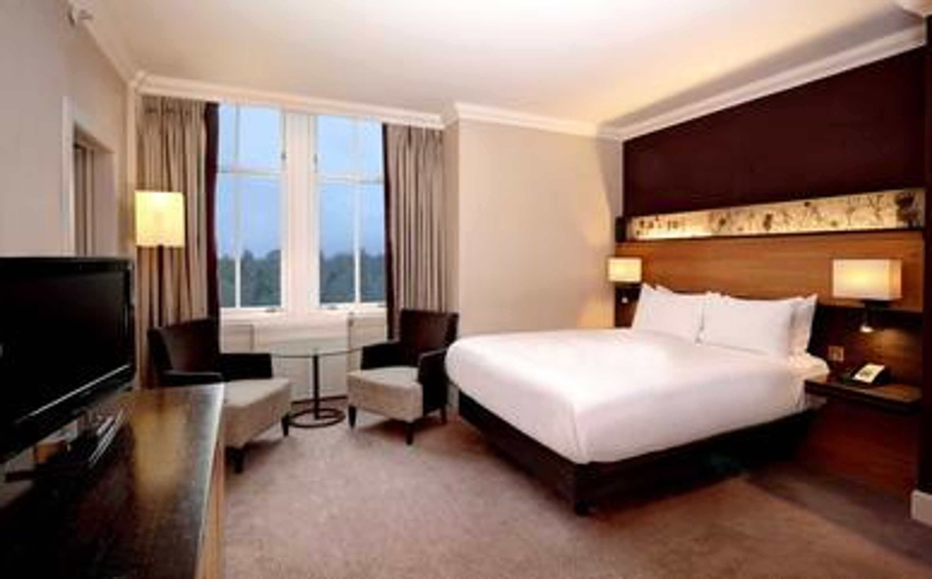 Gift card for Doubletree by Hilton Dunblane Hydro Gift card for Doubletree by Hilton Dunblane Hydro