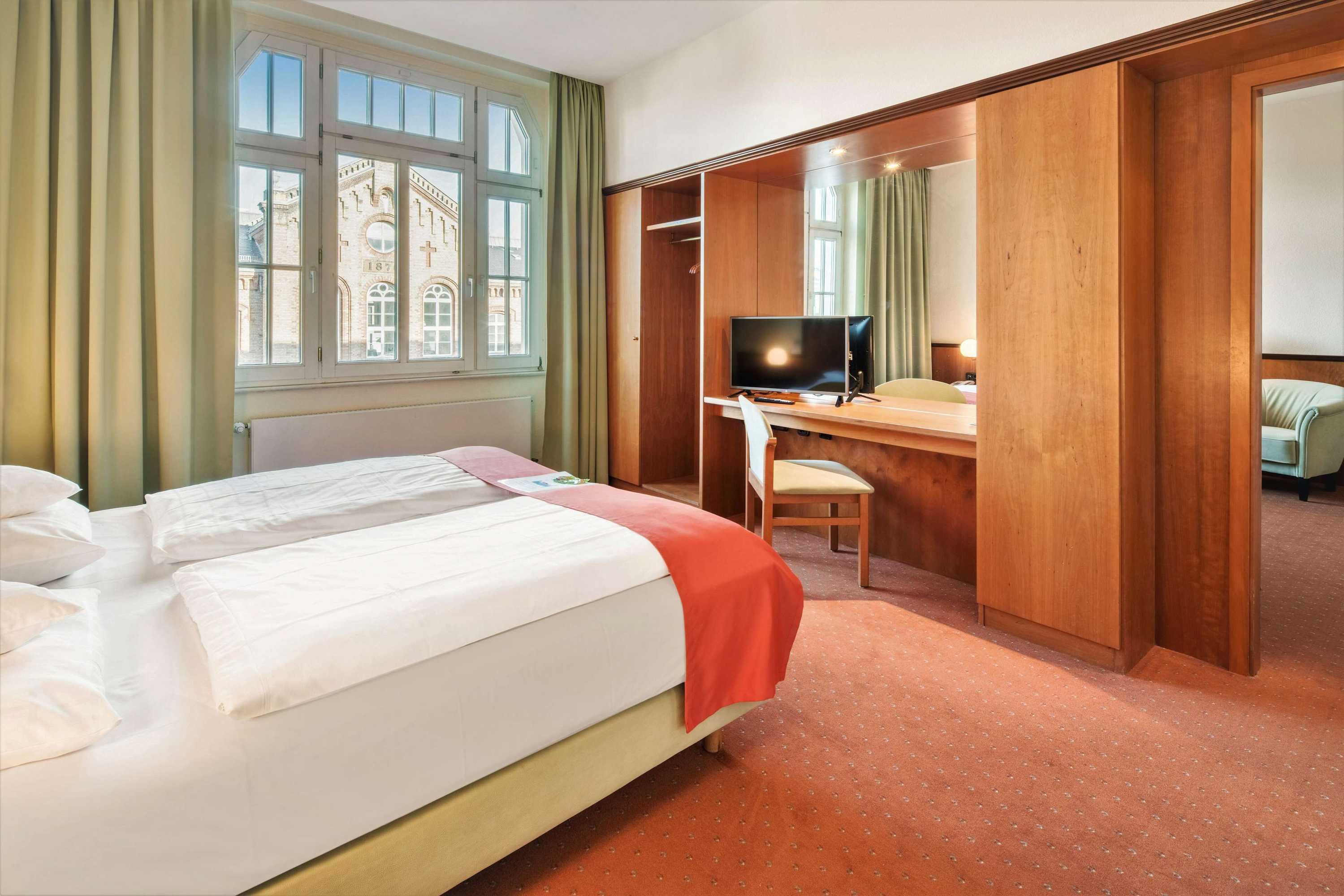 Gift card for Best Western Plus Hotel Excelsior Gift card for Best Western Plus Hotel Excelsior