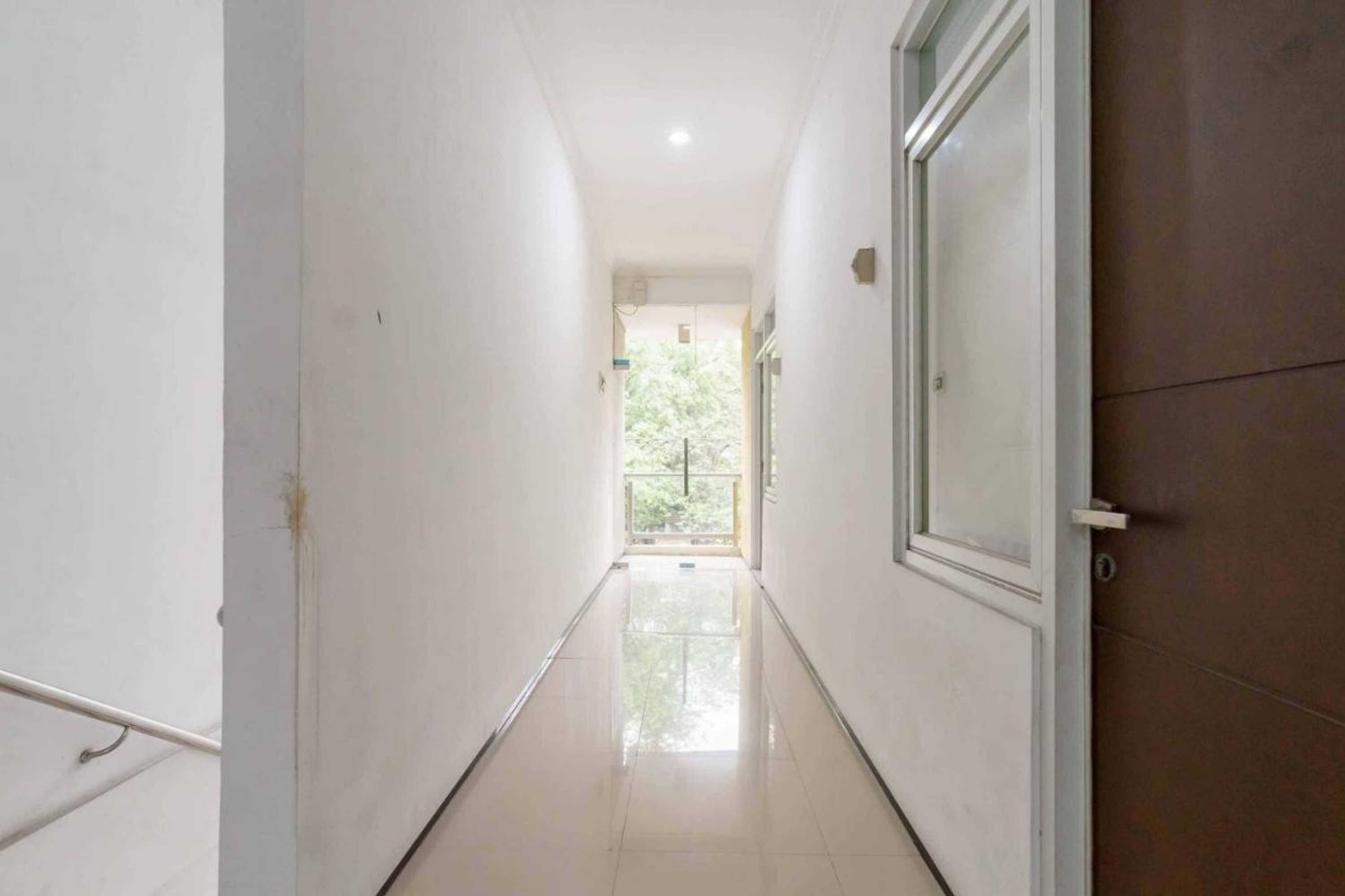 Gift card for Aimer Guest House Syariah Mitra Reddoorz