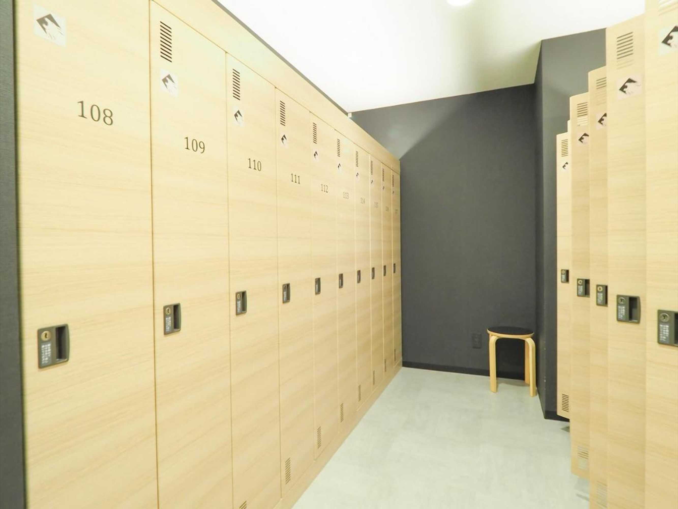 Gift card for Leo YU Capsule Hotel Nishi Funabashi