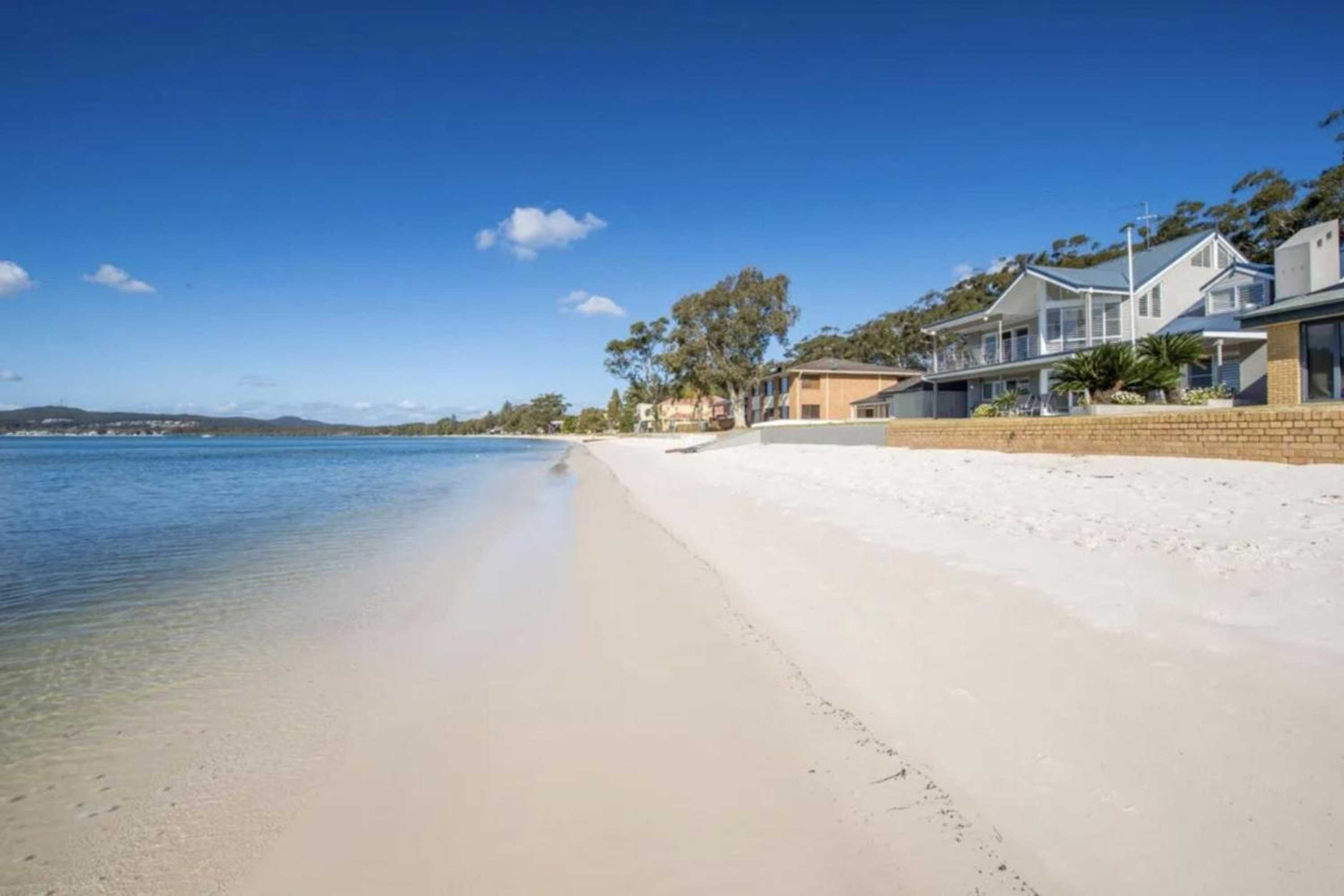Gift card for Waterfront Wonderland 41 Foreshore Dr Stunning House With a Lift Linen Wi Fi And Ducted Air Conditioning Gift card for Waterfront Wonderland 41 Foreshore Dr Stunning House With a Lift Linen Wi Fi And Ducted Air Conditioning