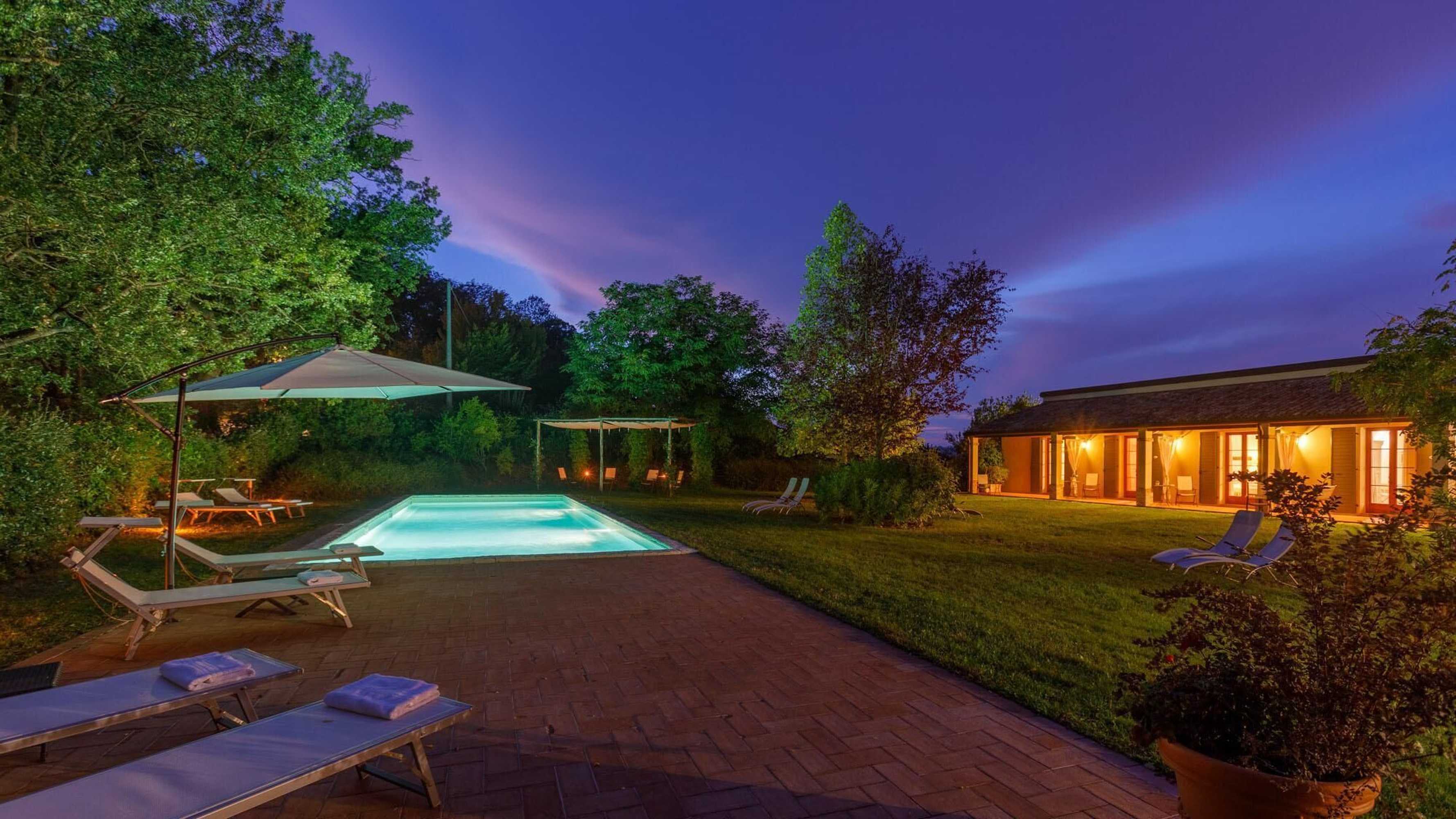 Gift card for La Tana Del Ghiro 18, Emma Villas Gift card for La Tana Del Ghiro 18, Emma Villas
