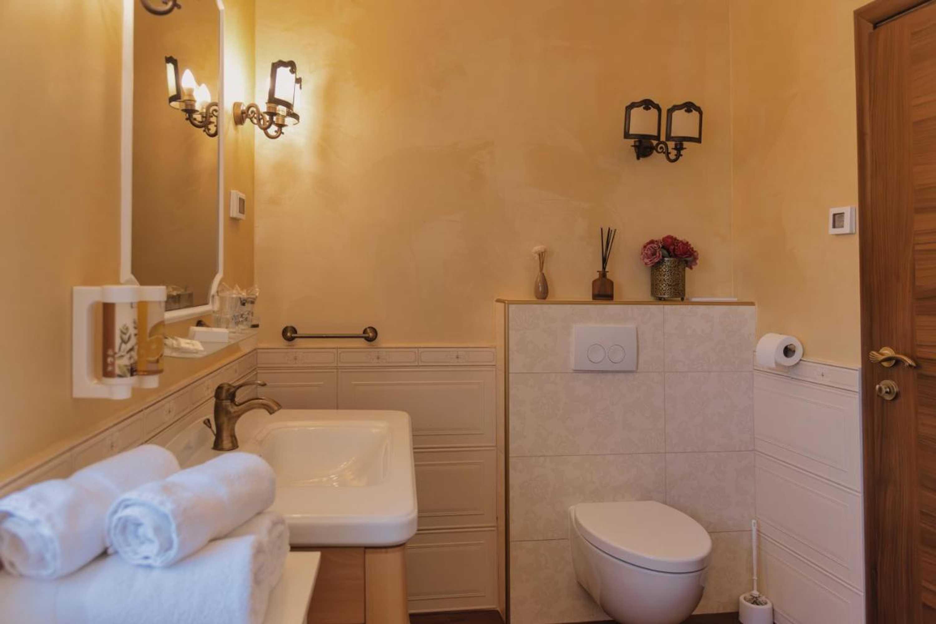 Gift card for Bella & Stella Rooms